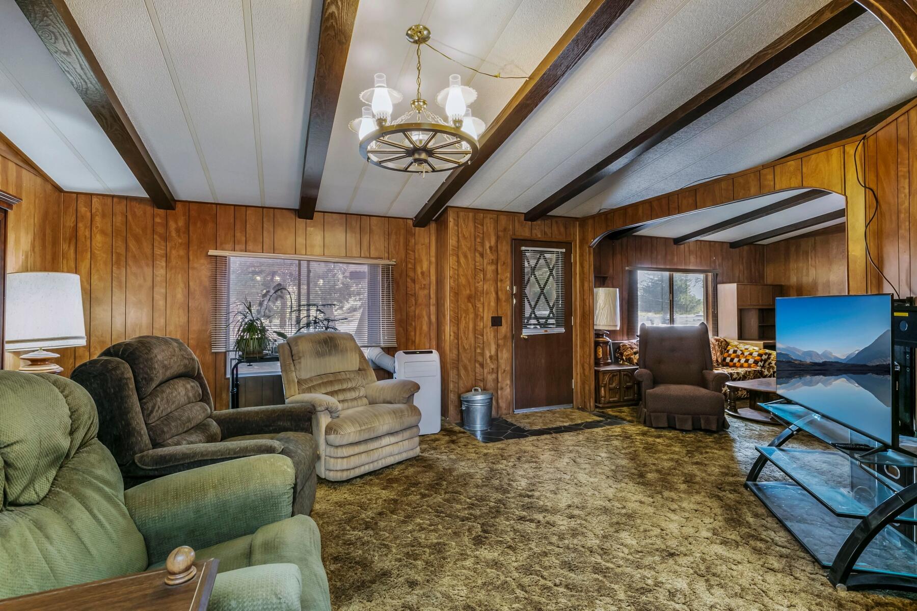 3610 NE Wilcox Avenue