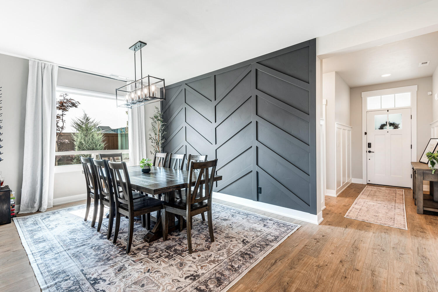 3036 NE Moreno Place