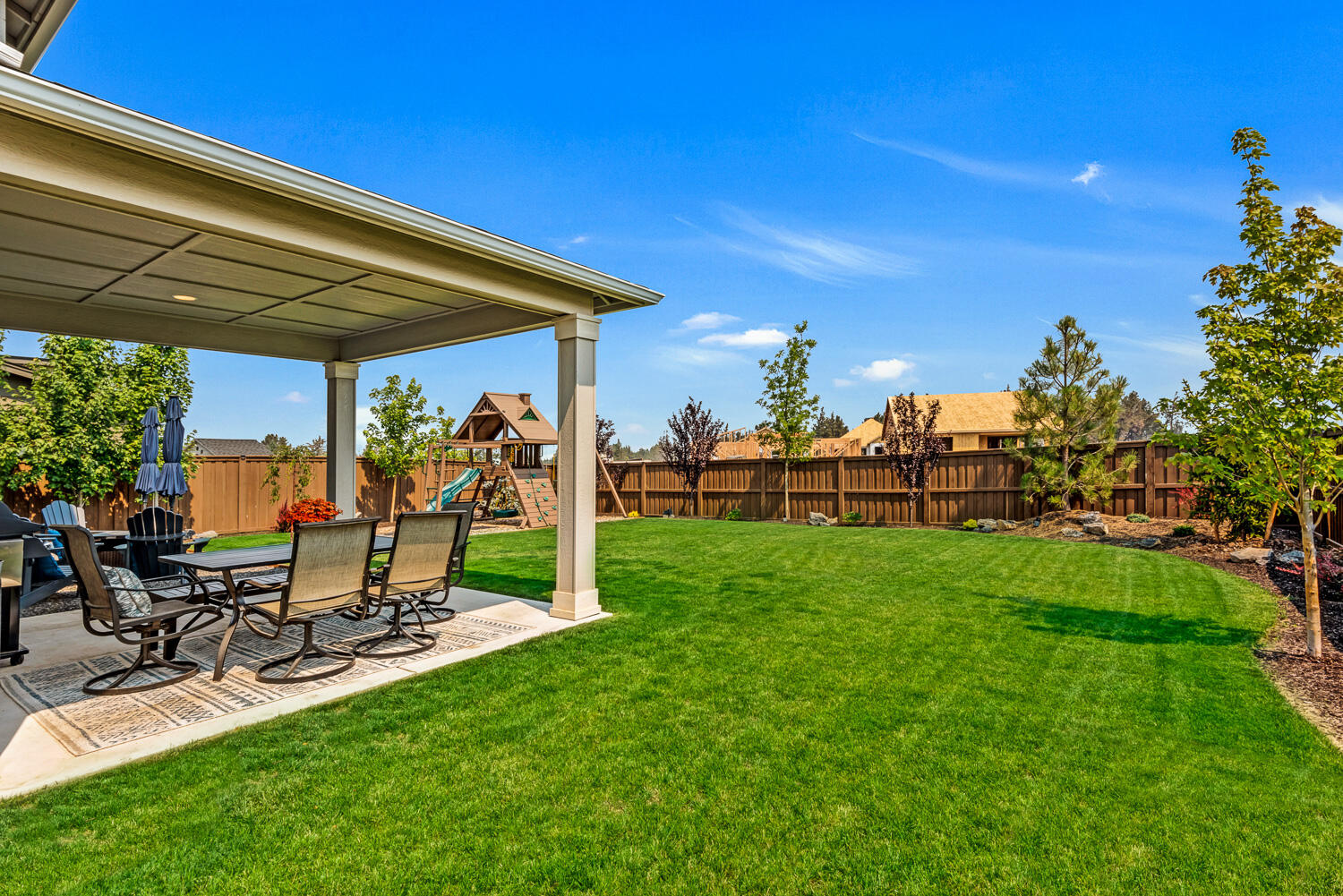 3036 NE Moreno Place