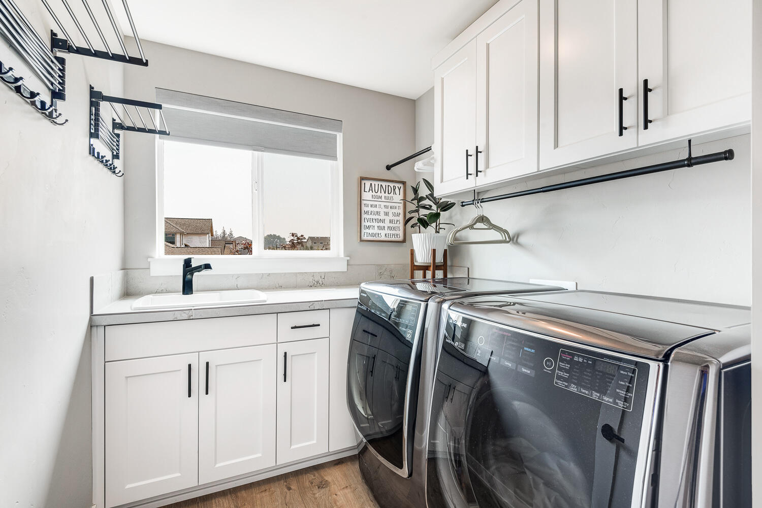 3036 NE Moreno Place