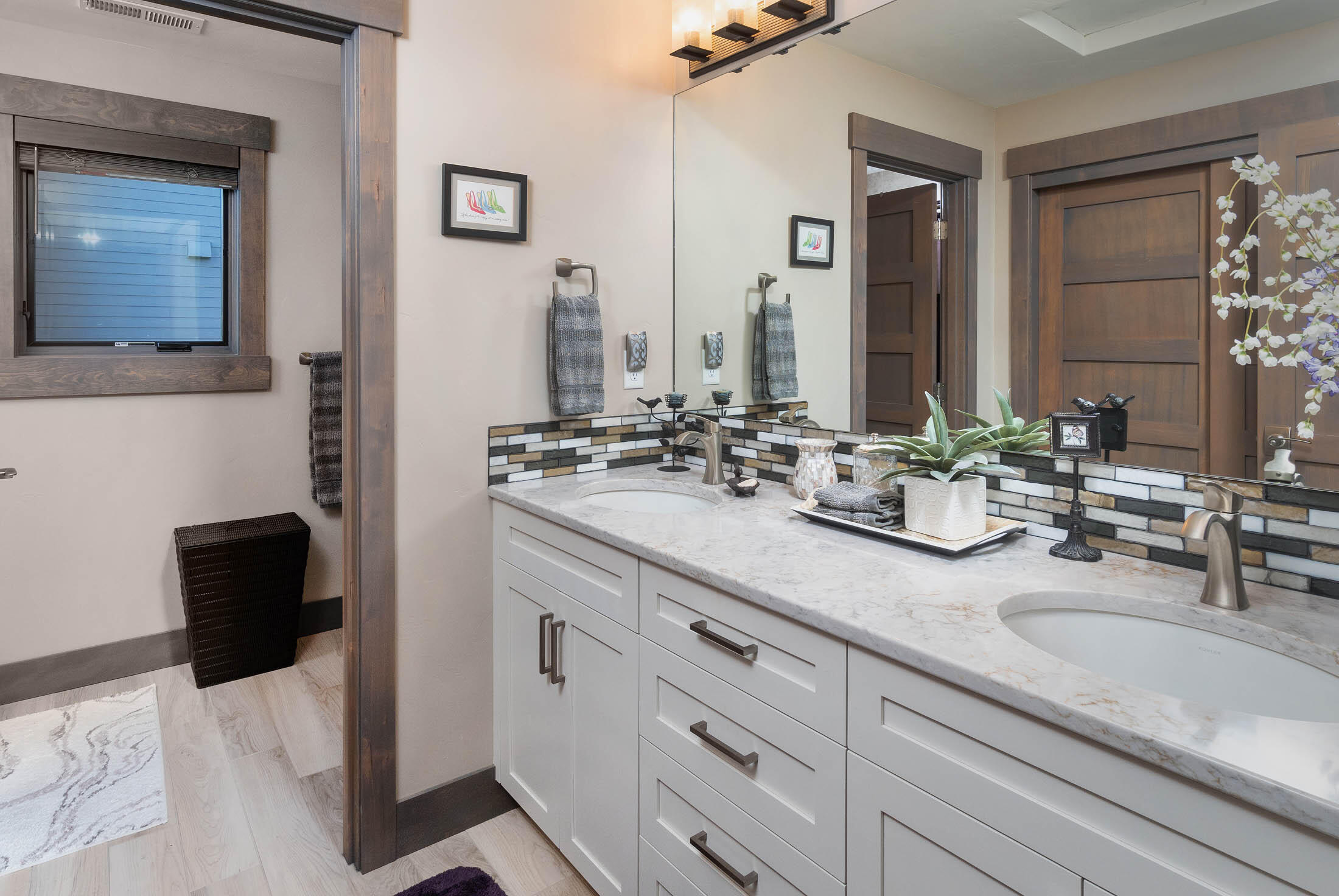 61384 Lost Hollow Loop