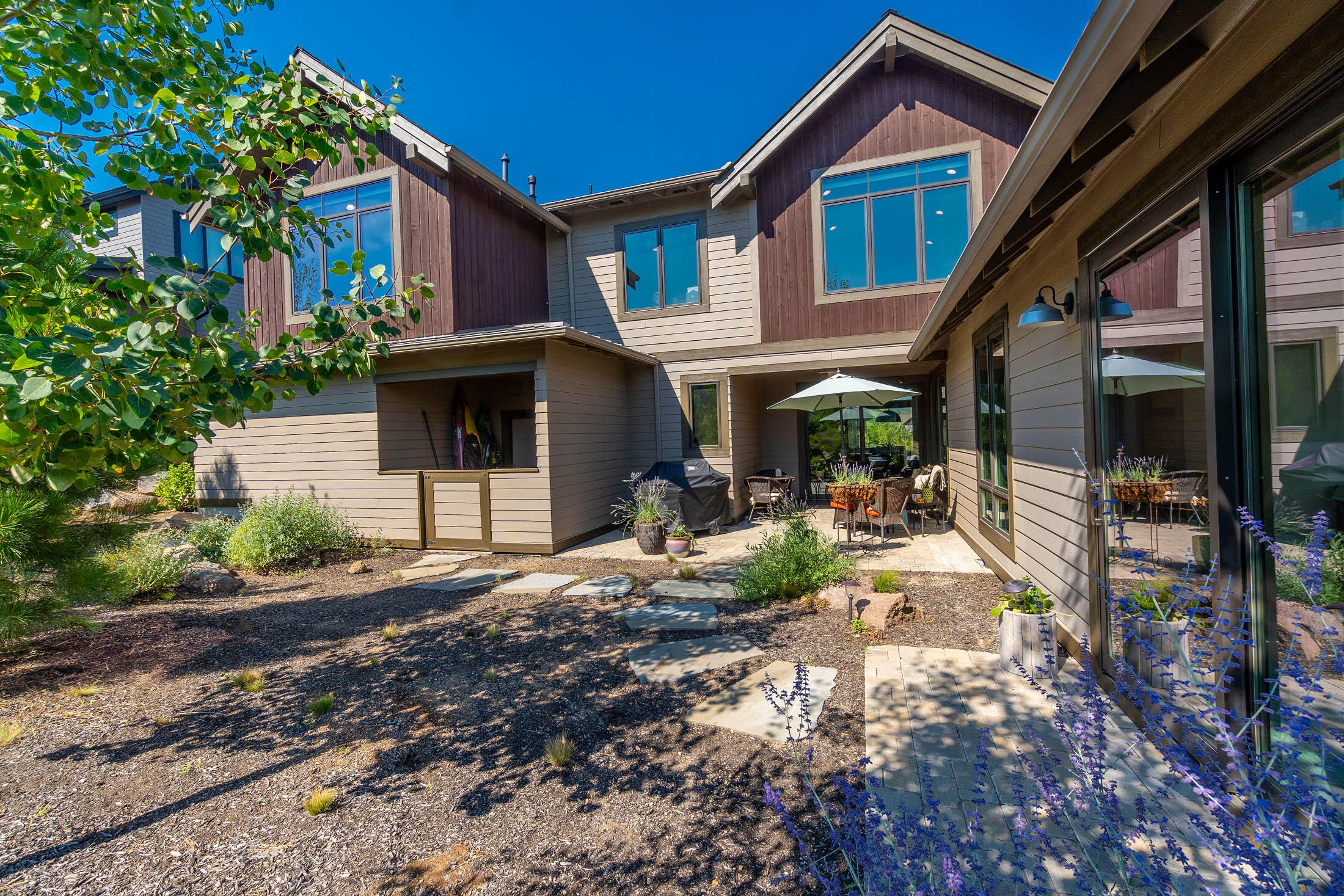 61384 Lost Hollow Loop