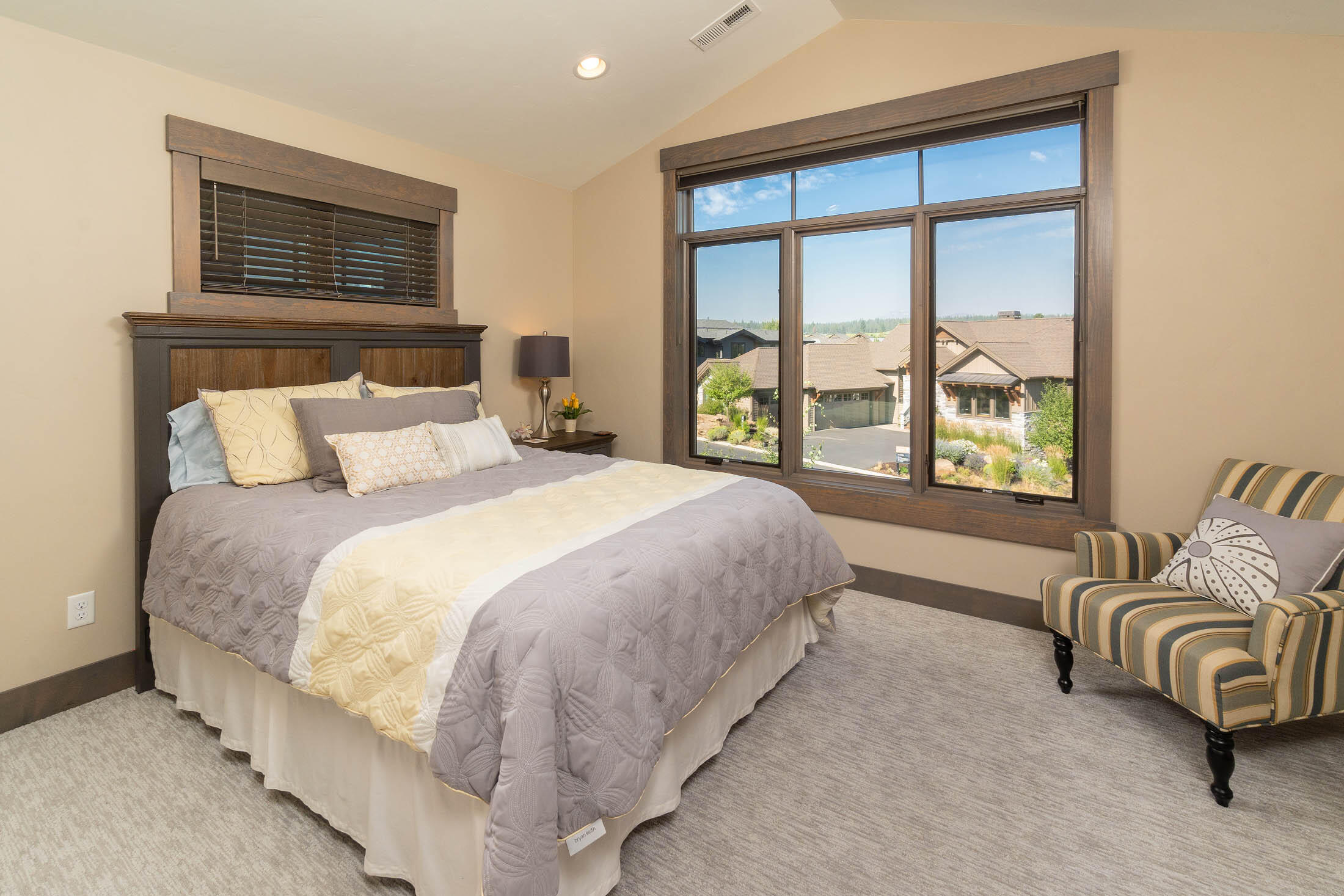 61384 Lost Hollow Loop