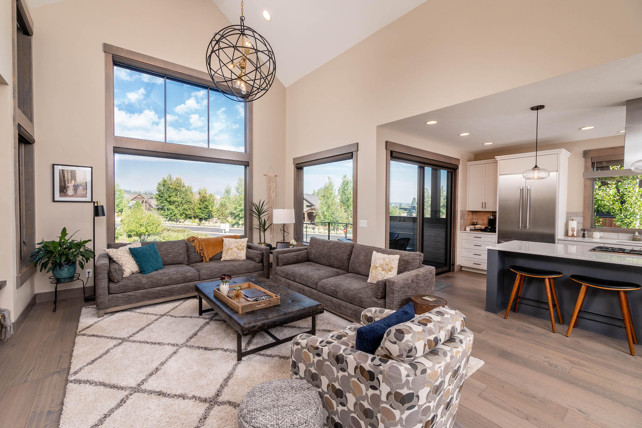 61384 Lost Hollow Loop