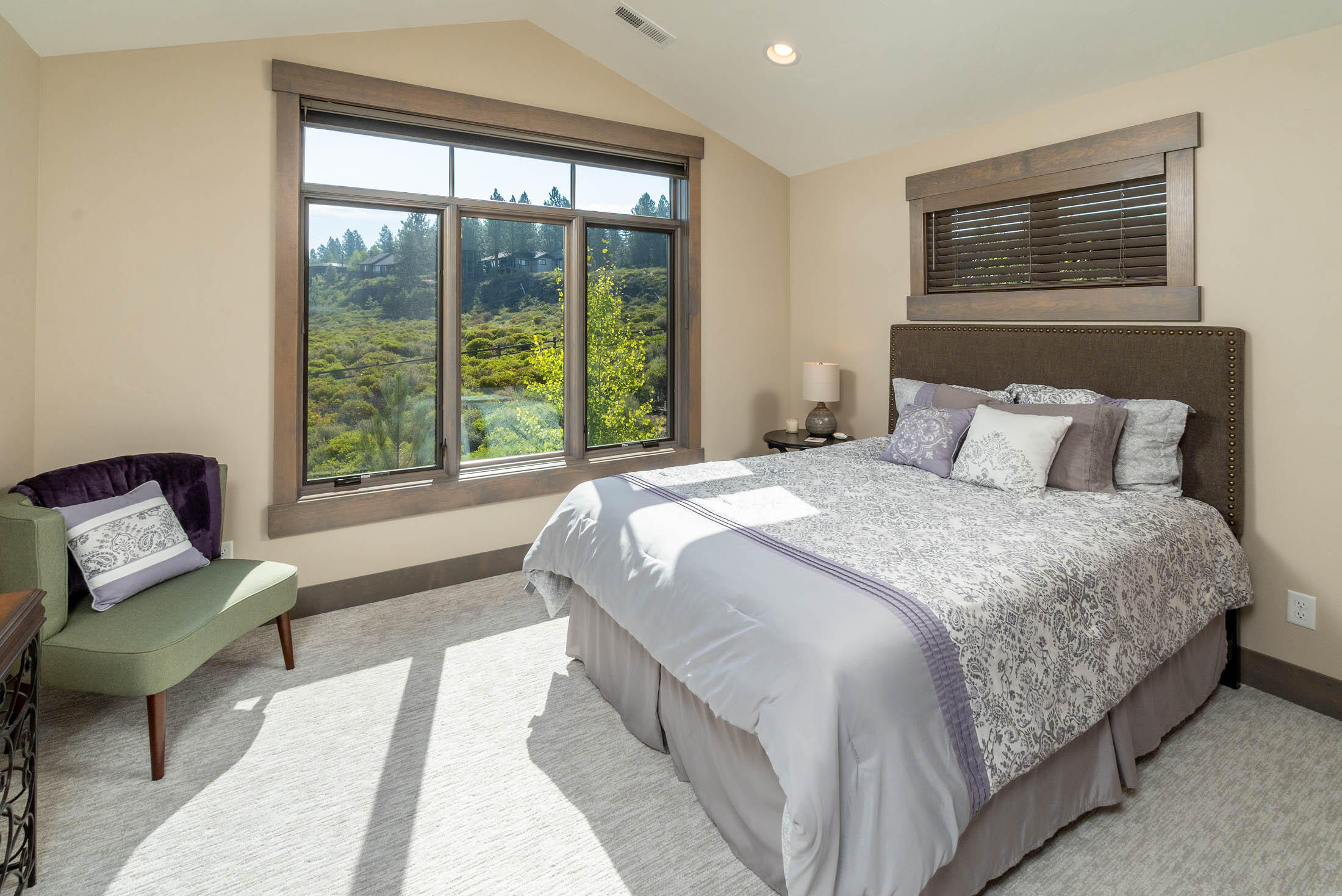 61384 Lost Hollow Loop