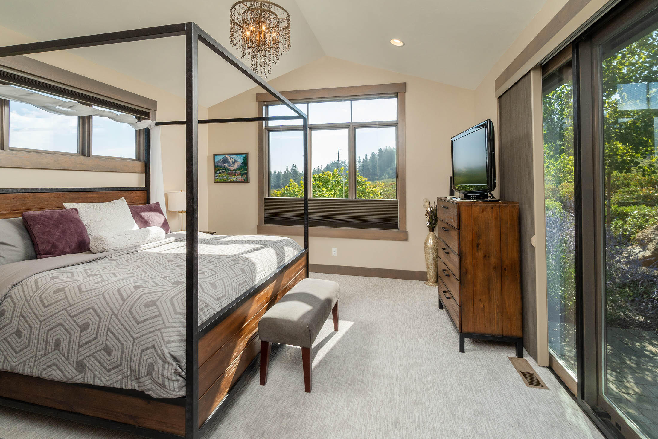 61384 Lost Hollow Loop