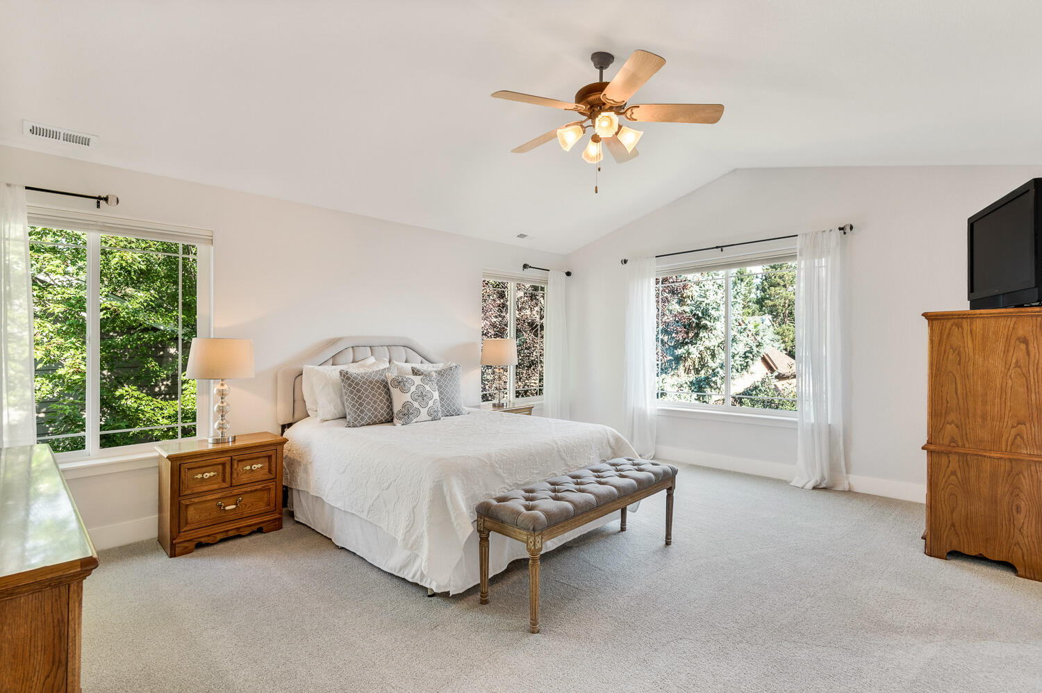 19934 Cliffrose Drive