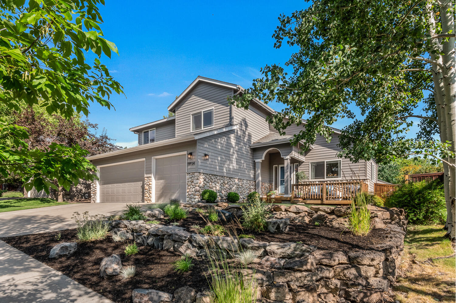 19934 Cliffrose Drive