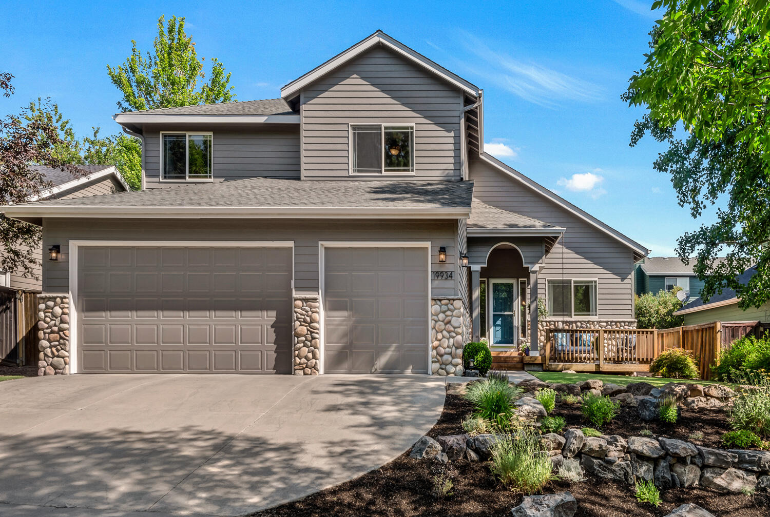 19934 Cliffrose Drive