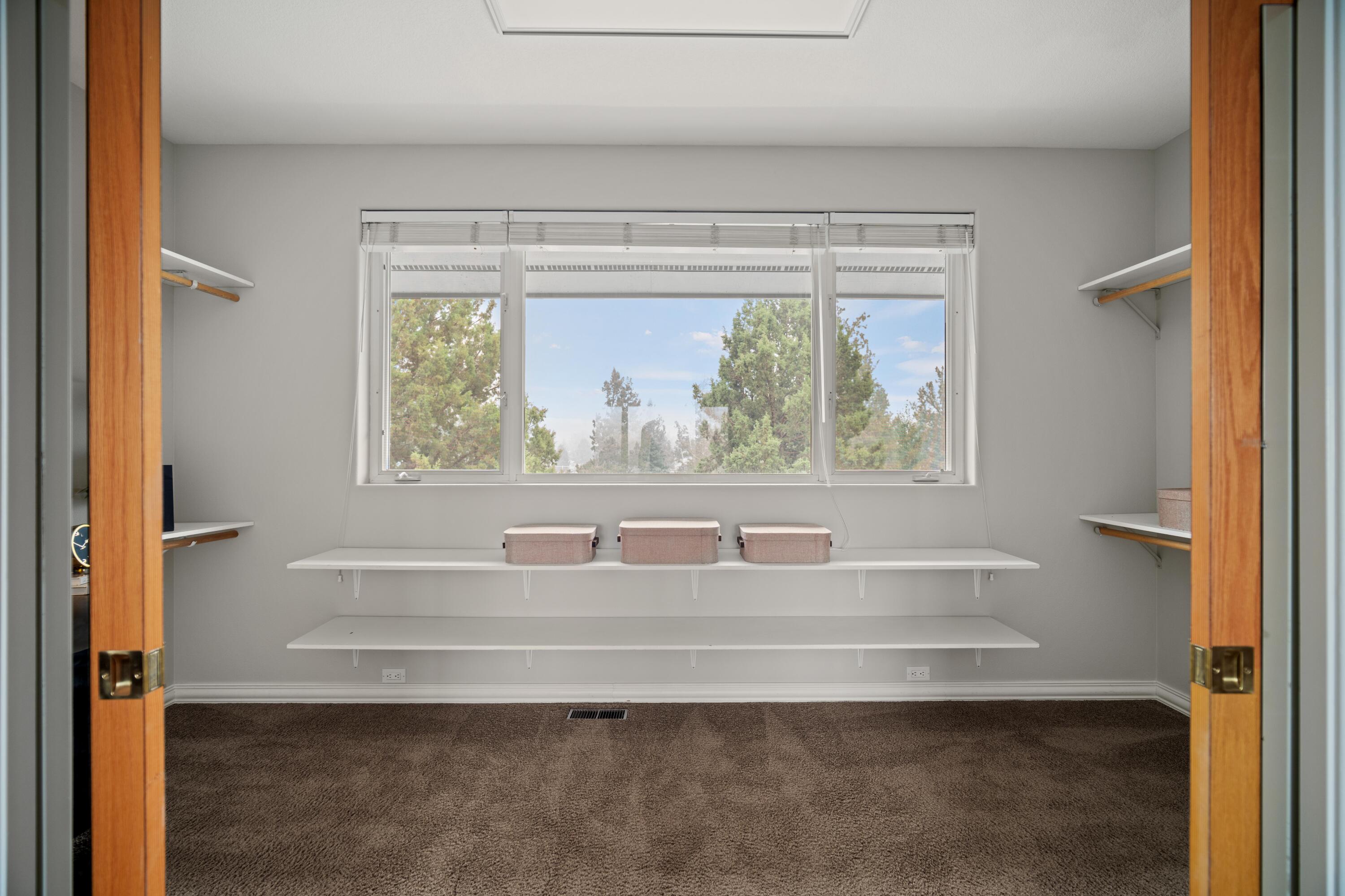 66966 Ten Peaks Court