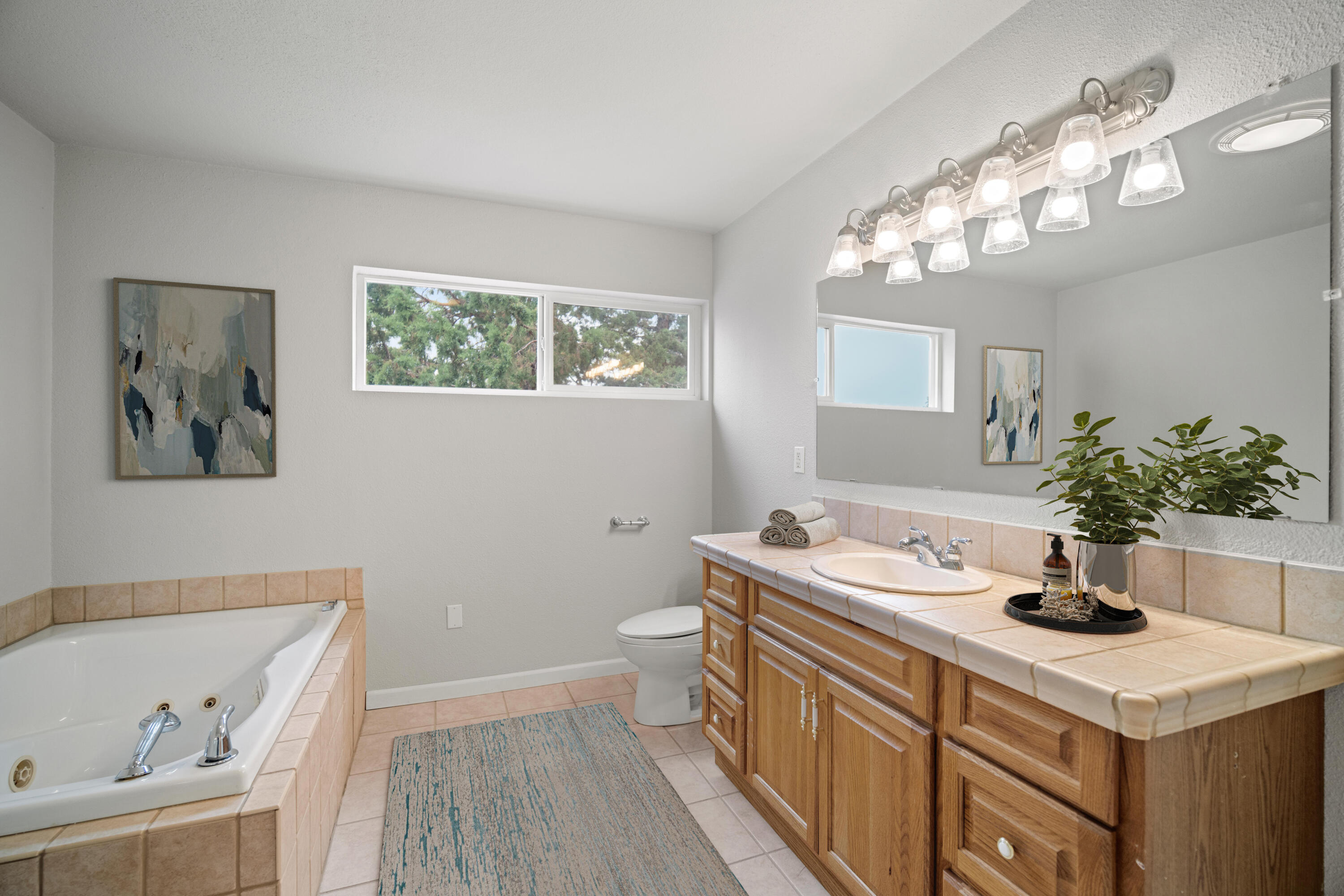 66966 Ten Peaks Court