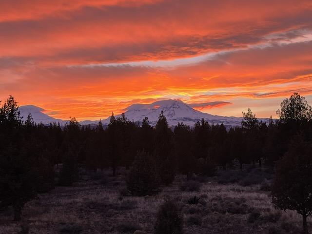 66966 Ten Peaks Court