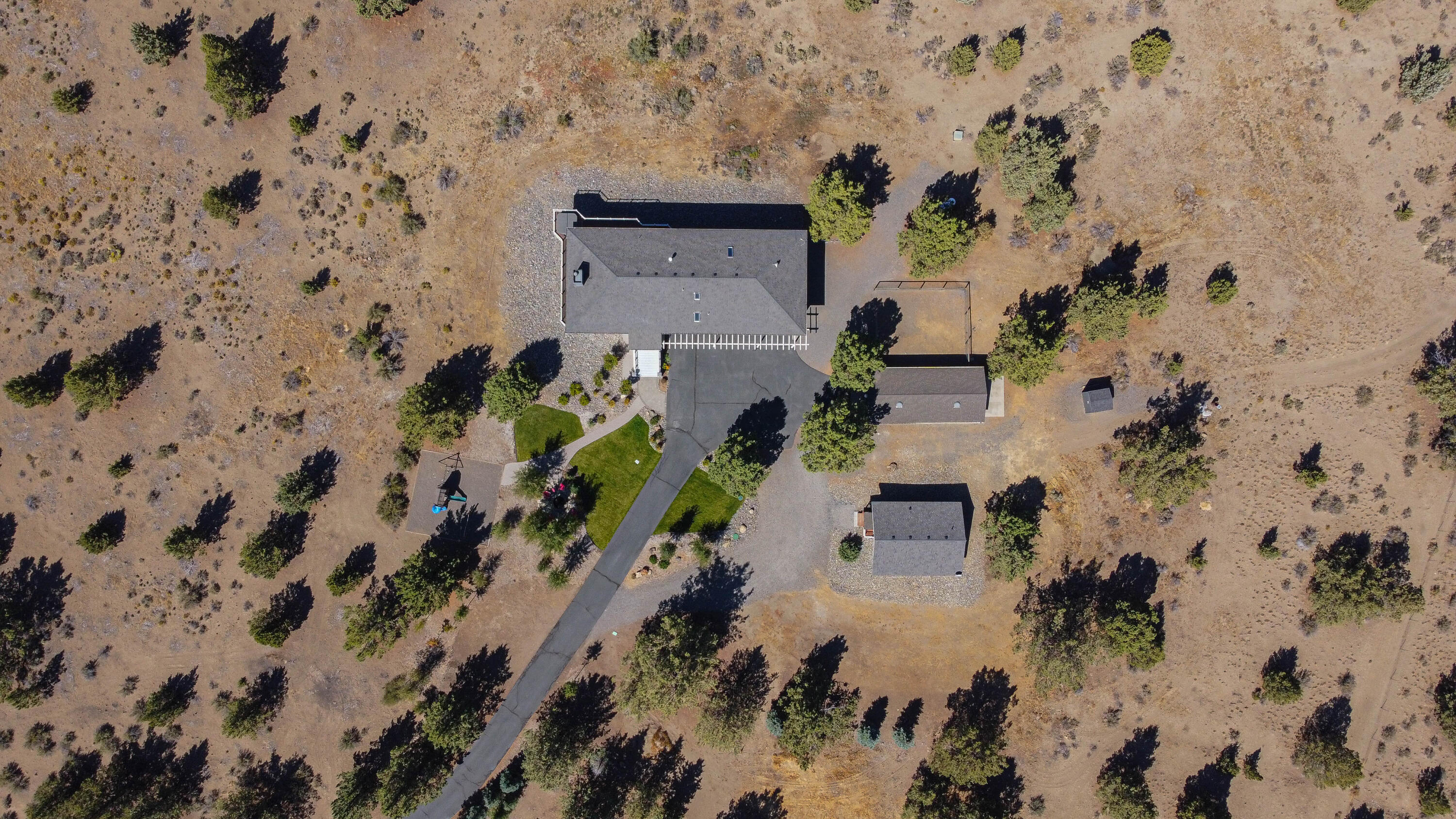 66966 Ten Peaks Court