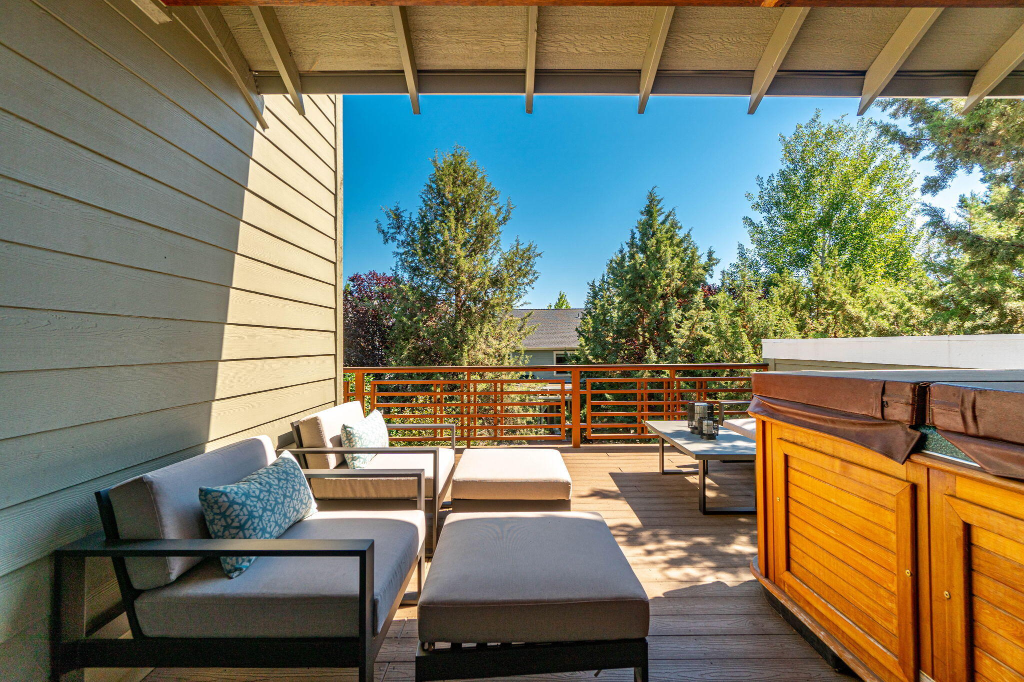 3430 NW Bryce Canyon Lane