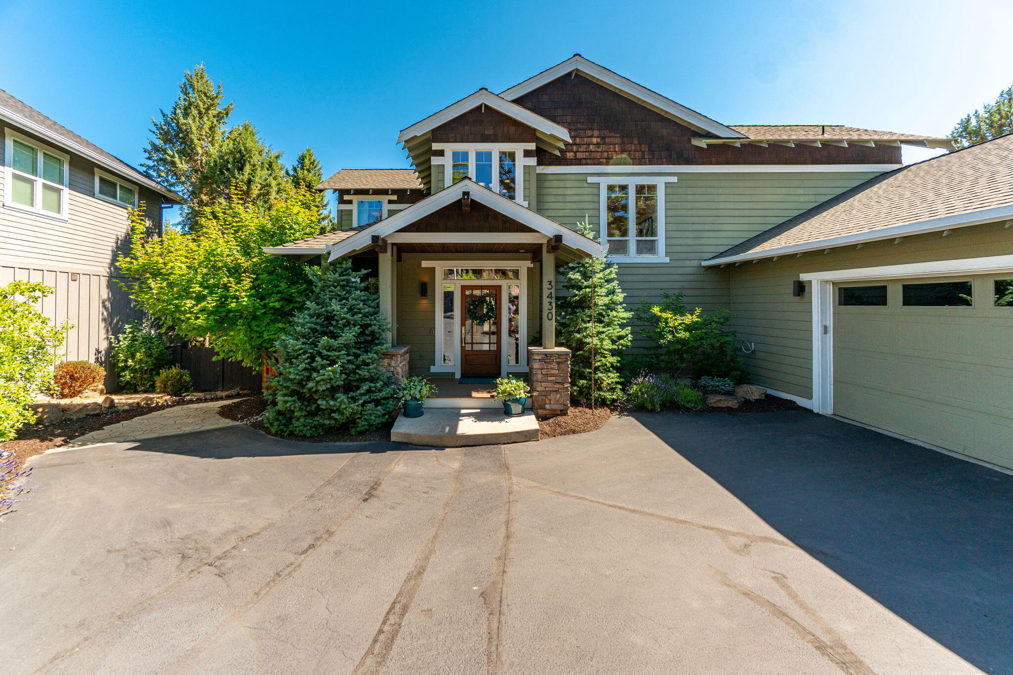 3430 NW Bryce Canyon Lane