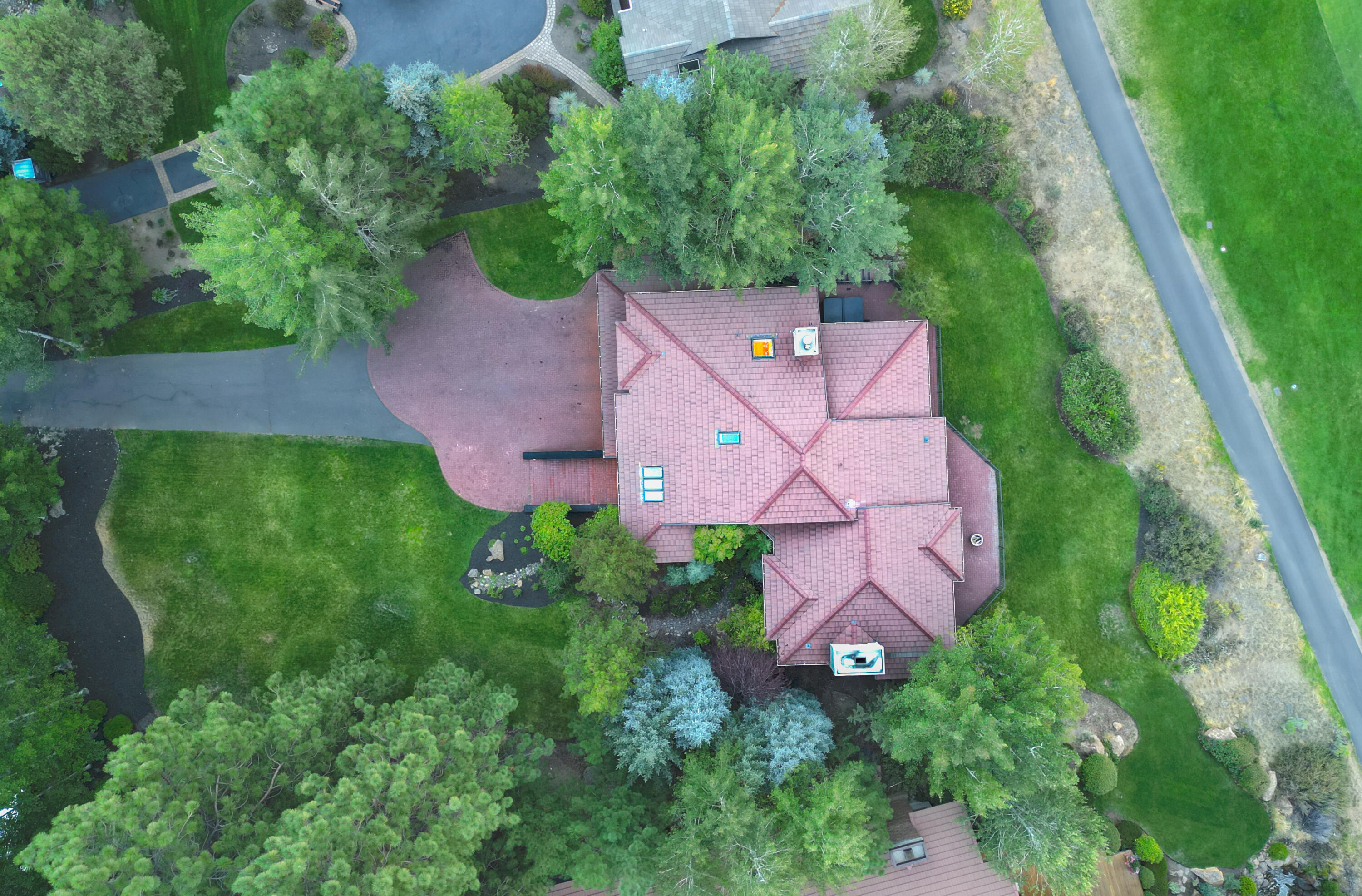 61776 Tam McArthur Loop