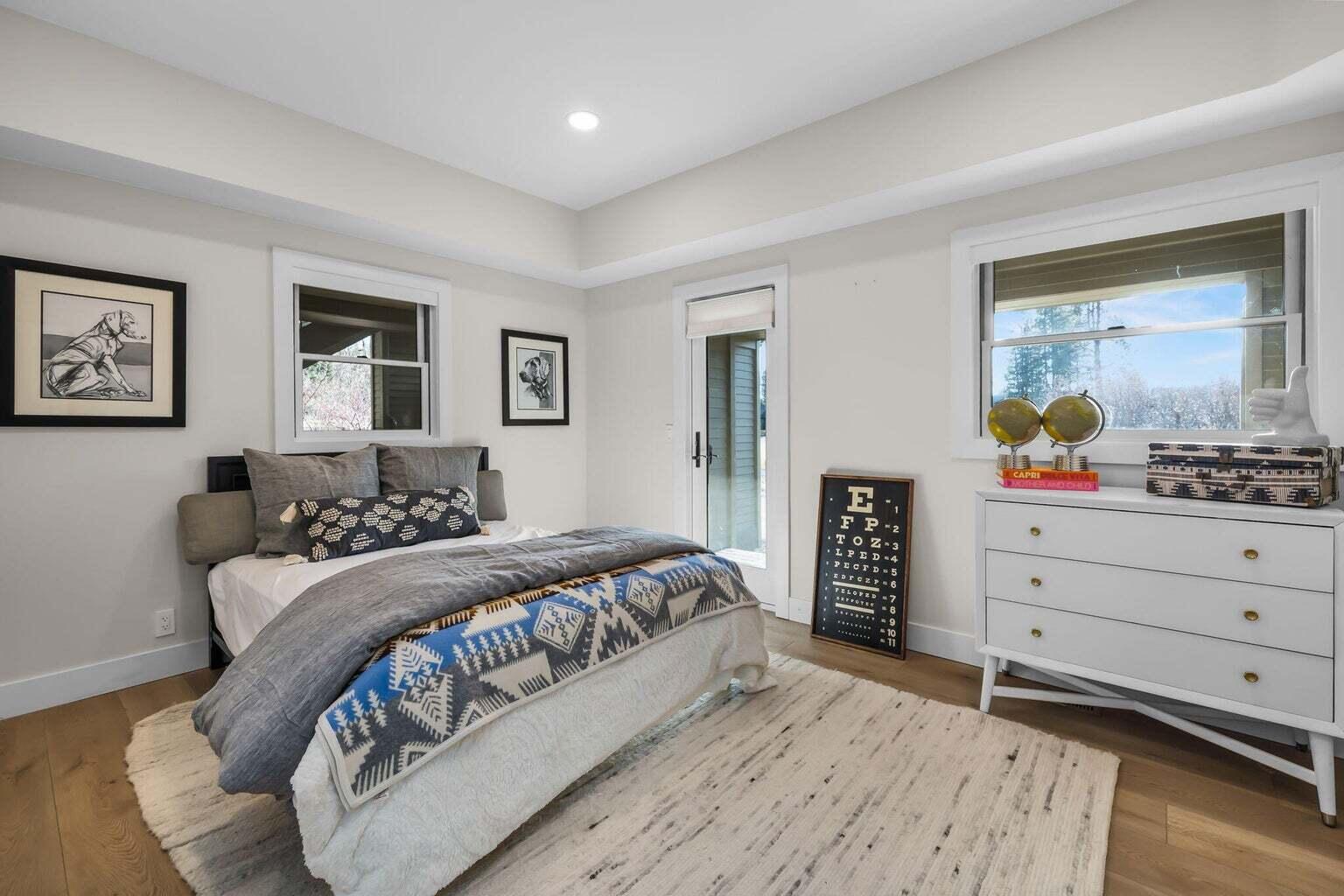 61776 Tam McArthur Loop