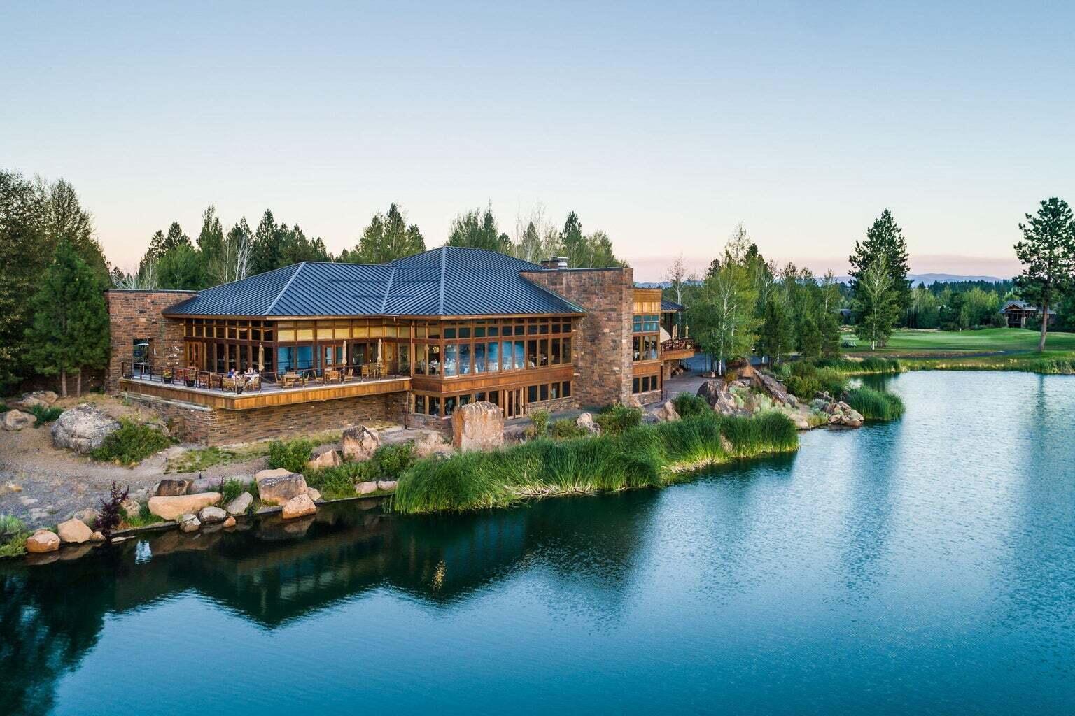 61776 Tam McArthur Loop