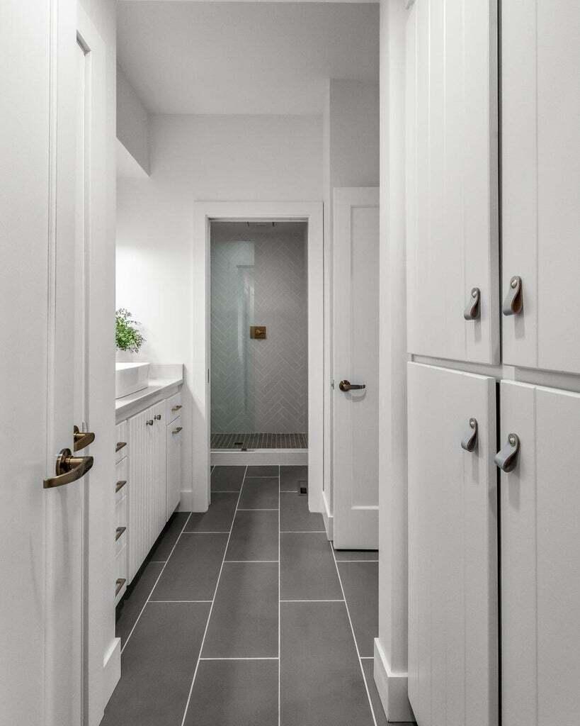 61776 Tam McArthur Loop