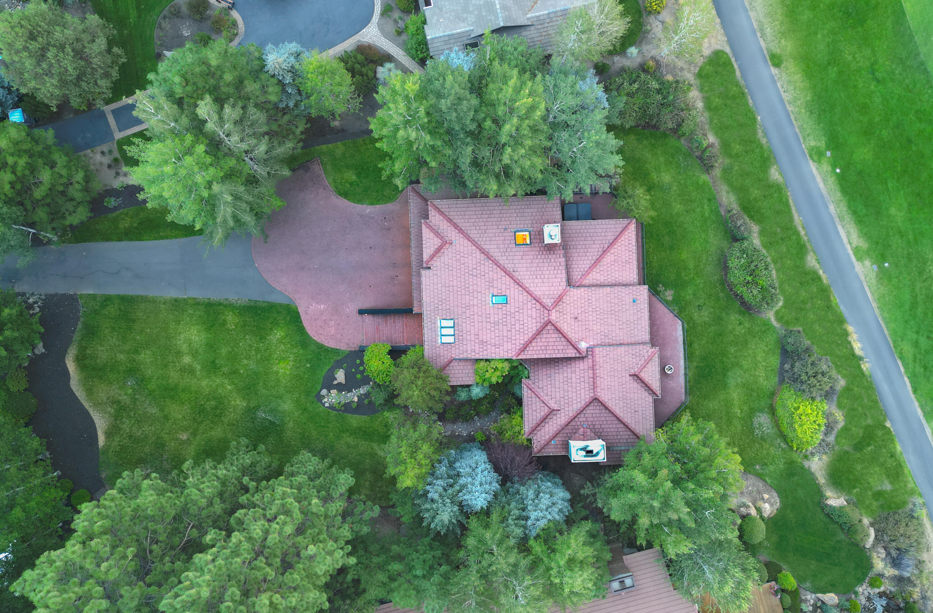 61776 Tam McArthur Loop