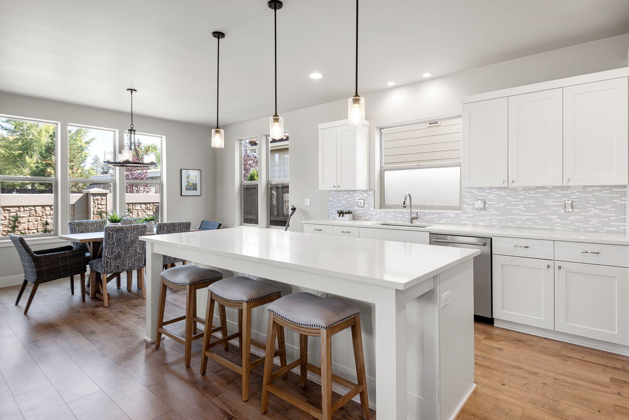 63123 NW Via Cambria