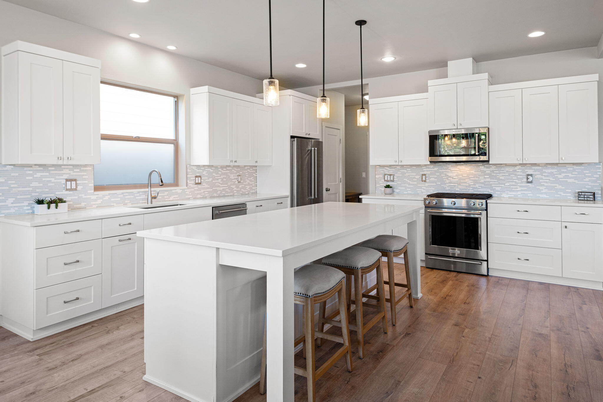 63123 NW Via Cambria