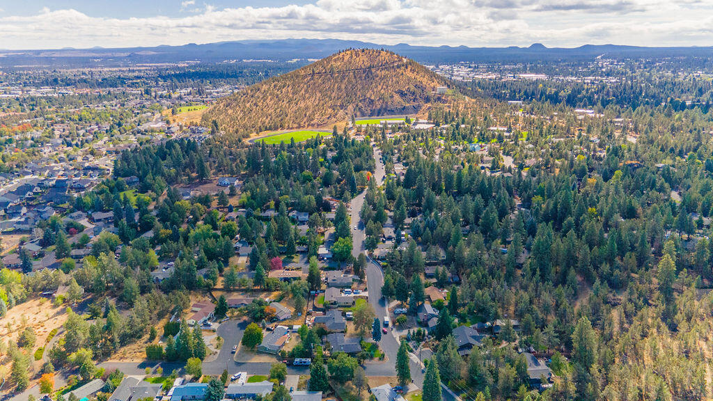 2040 NE Shepard Road