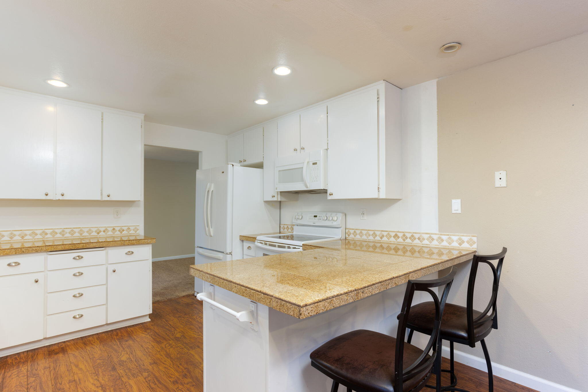 61335 Robin Hood Lane