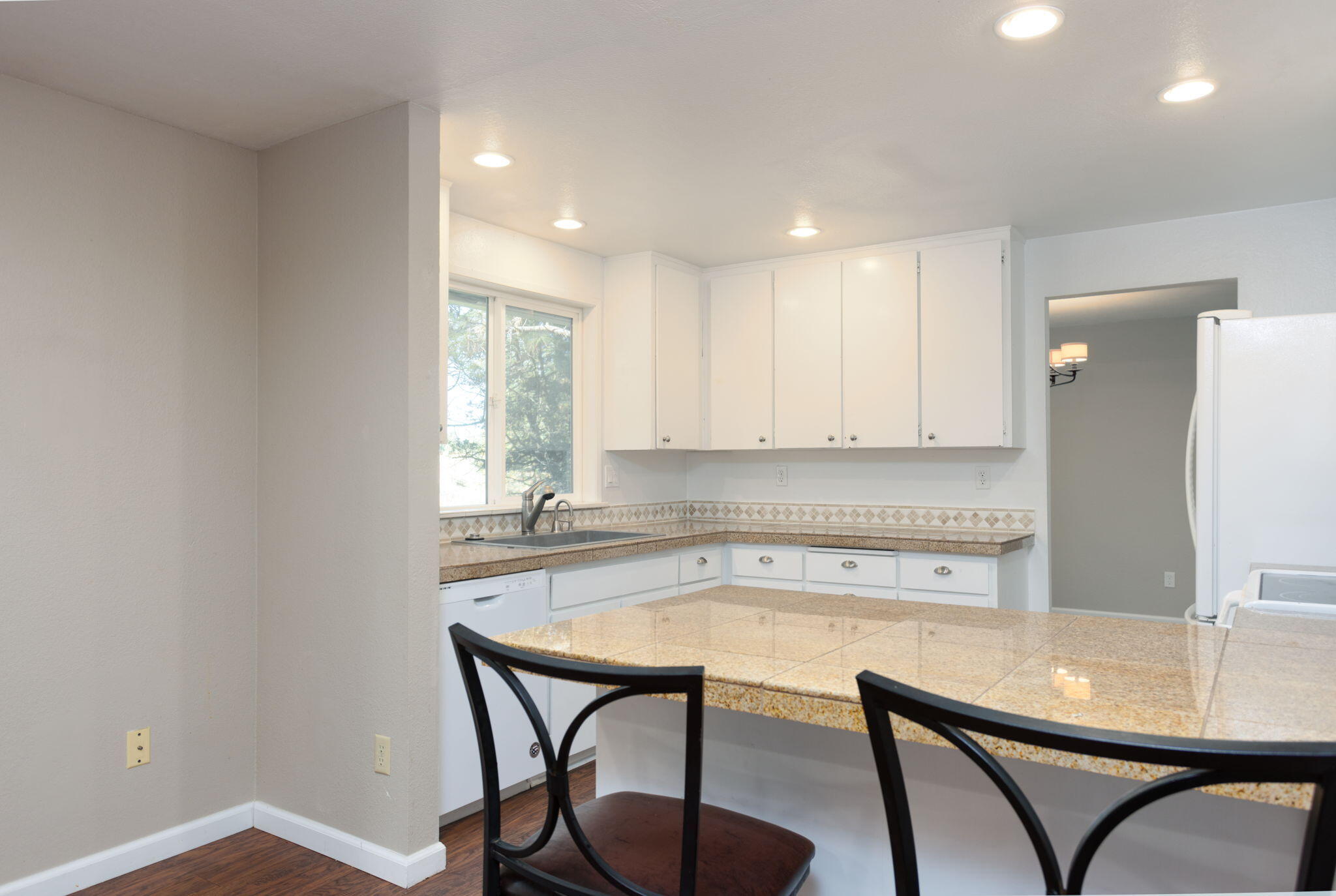 61335 Robin Hood Lane