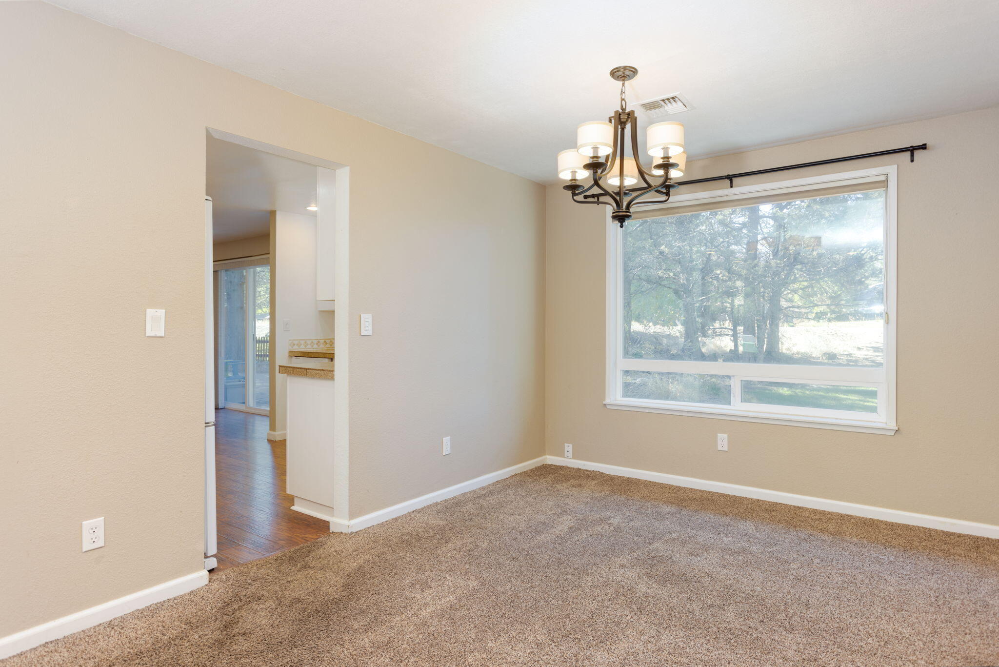 61335 Robin Hood Lane