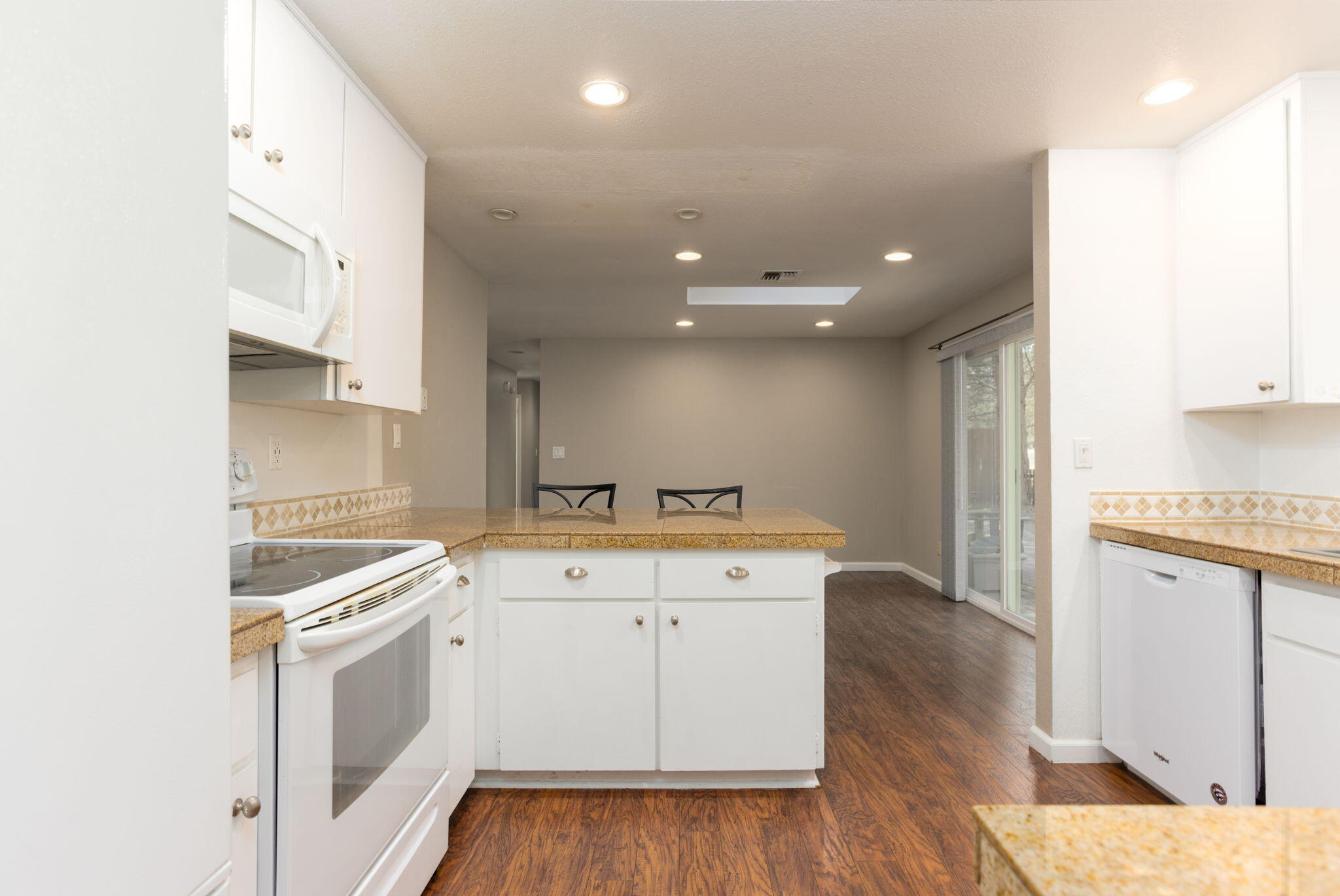 61335 Robin Hood Lane