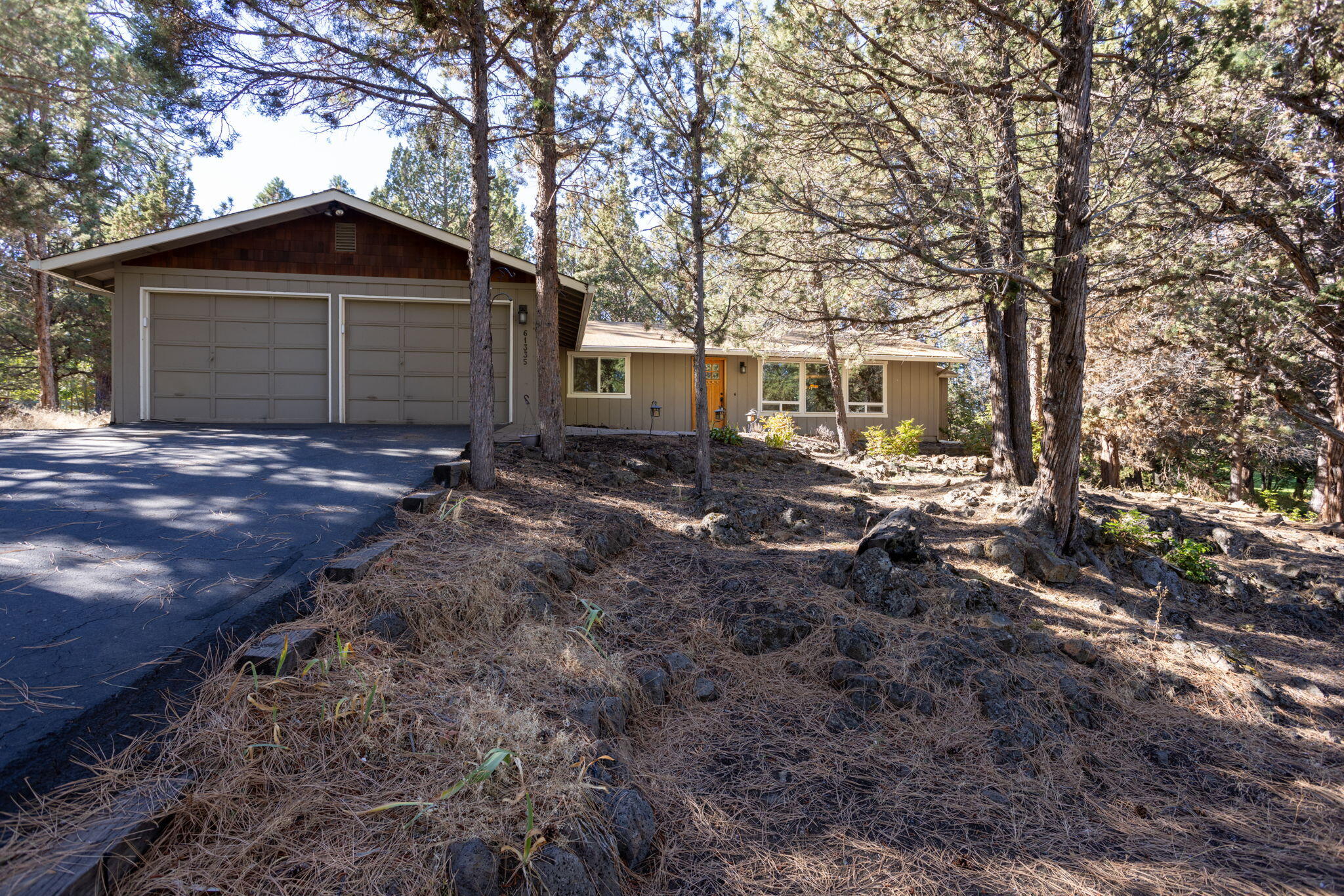 61335 Robin Hood Lane