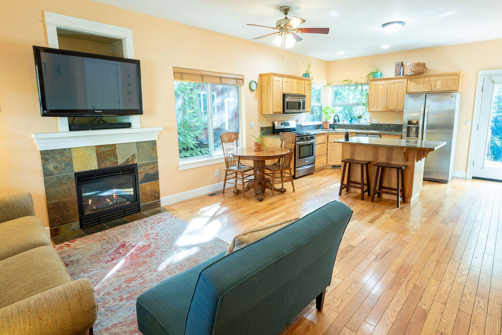 20629 Foxborough Lane