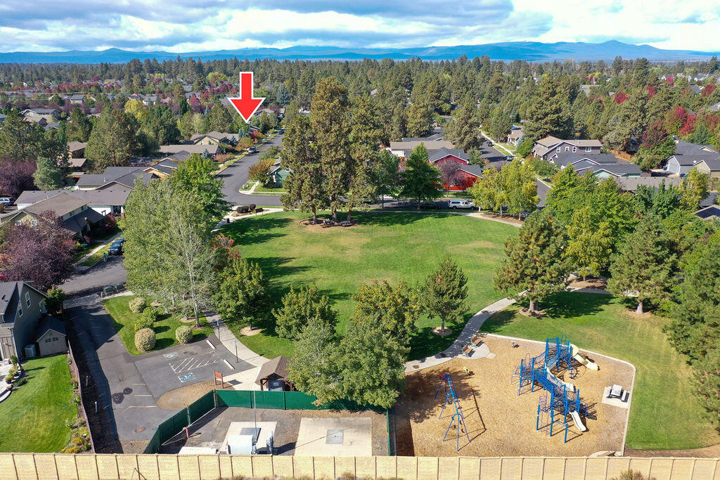 20629 Foxborough Lane