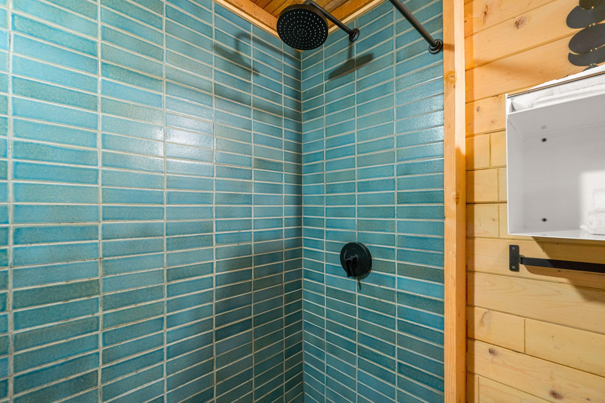 70927 Glacier Lily Lane