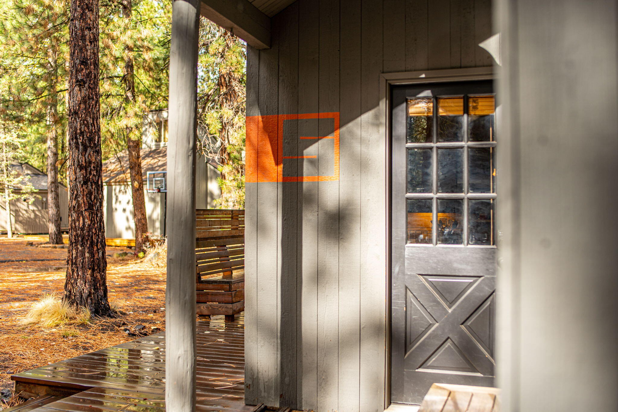 70927 Glacier Lily Lane