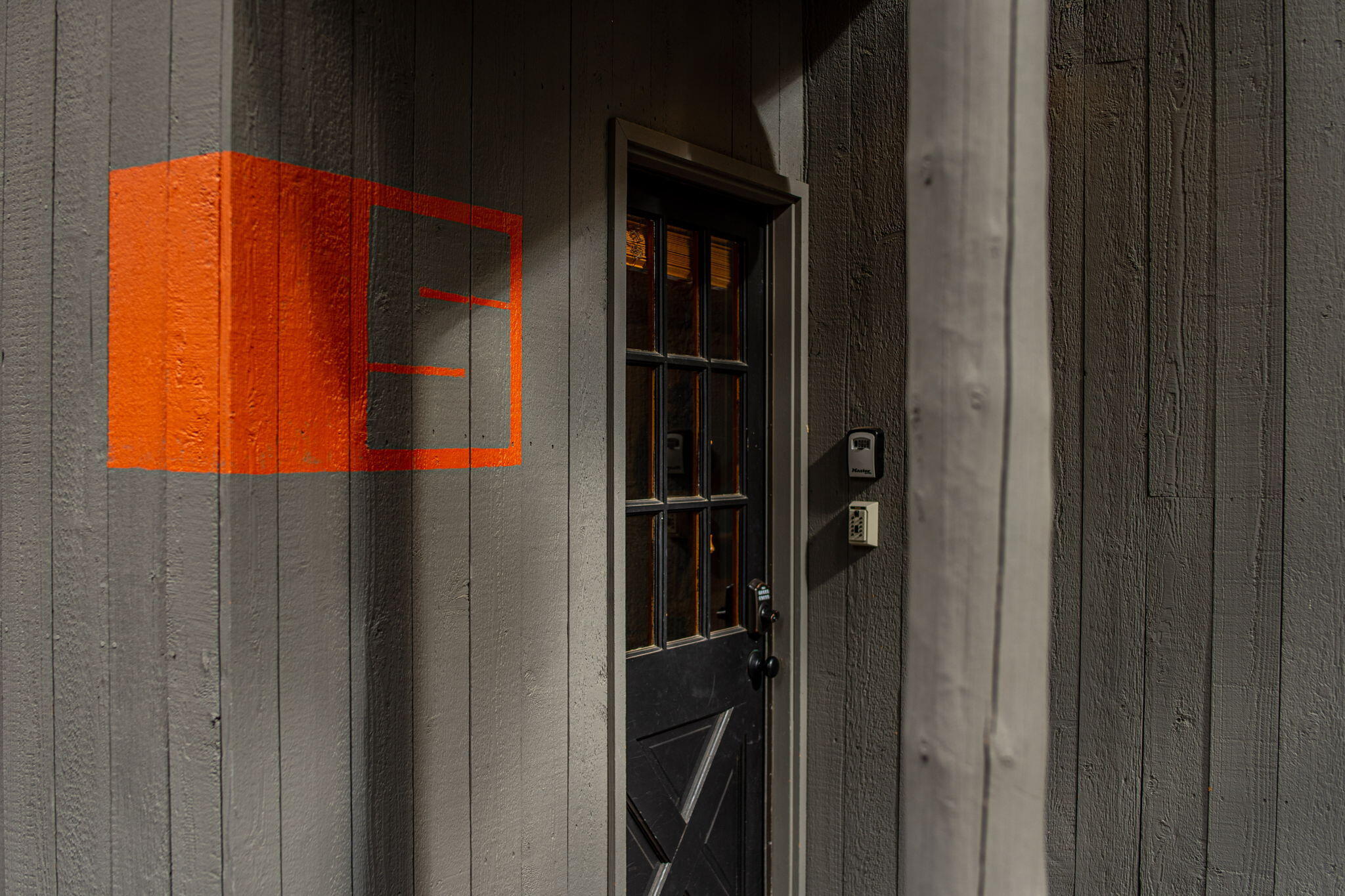 70927 Glacier Lily Lane