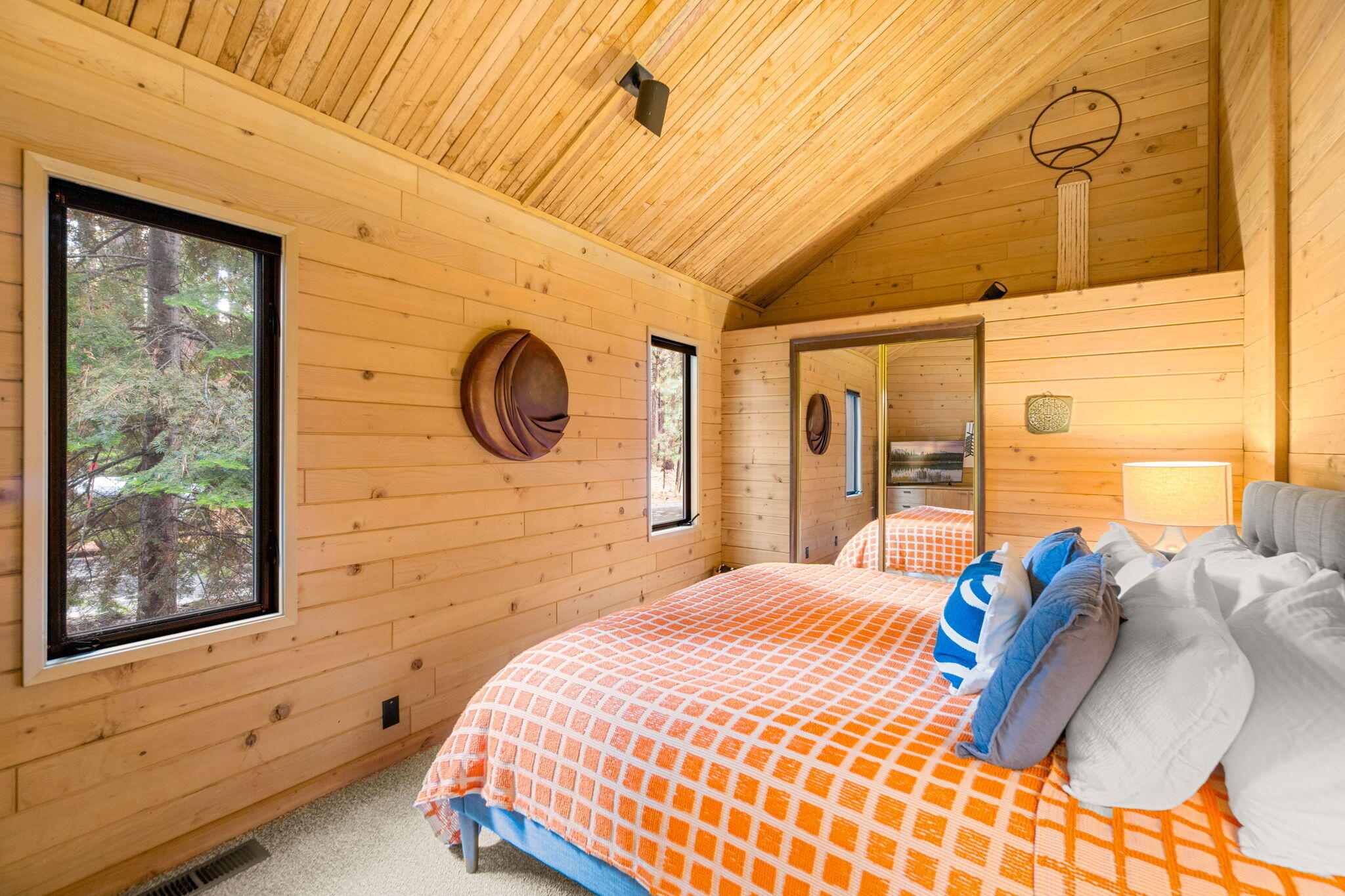 70927 Glacier Lily Lane