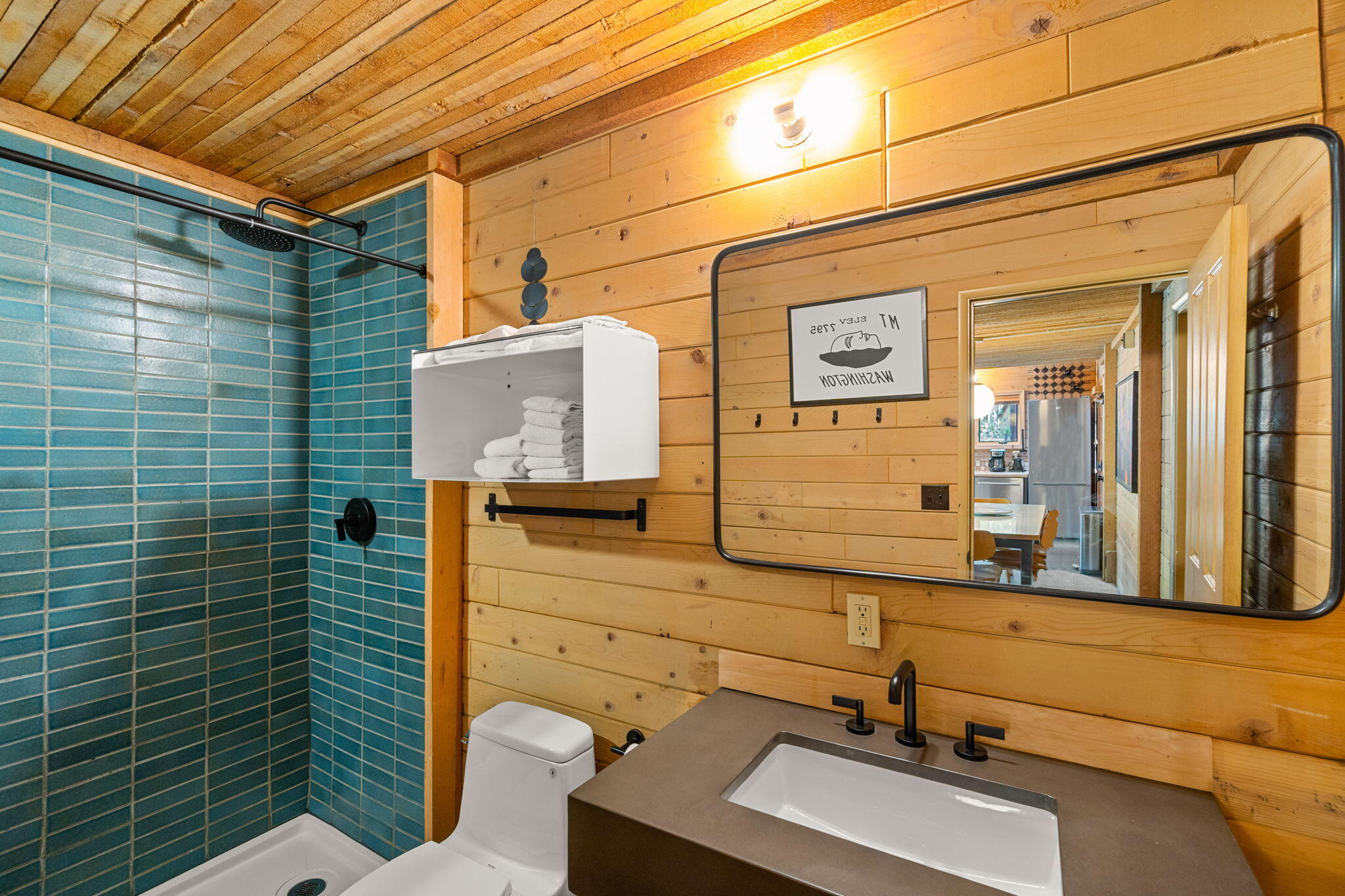 70927 Glacier Lily Lane