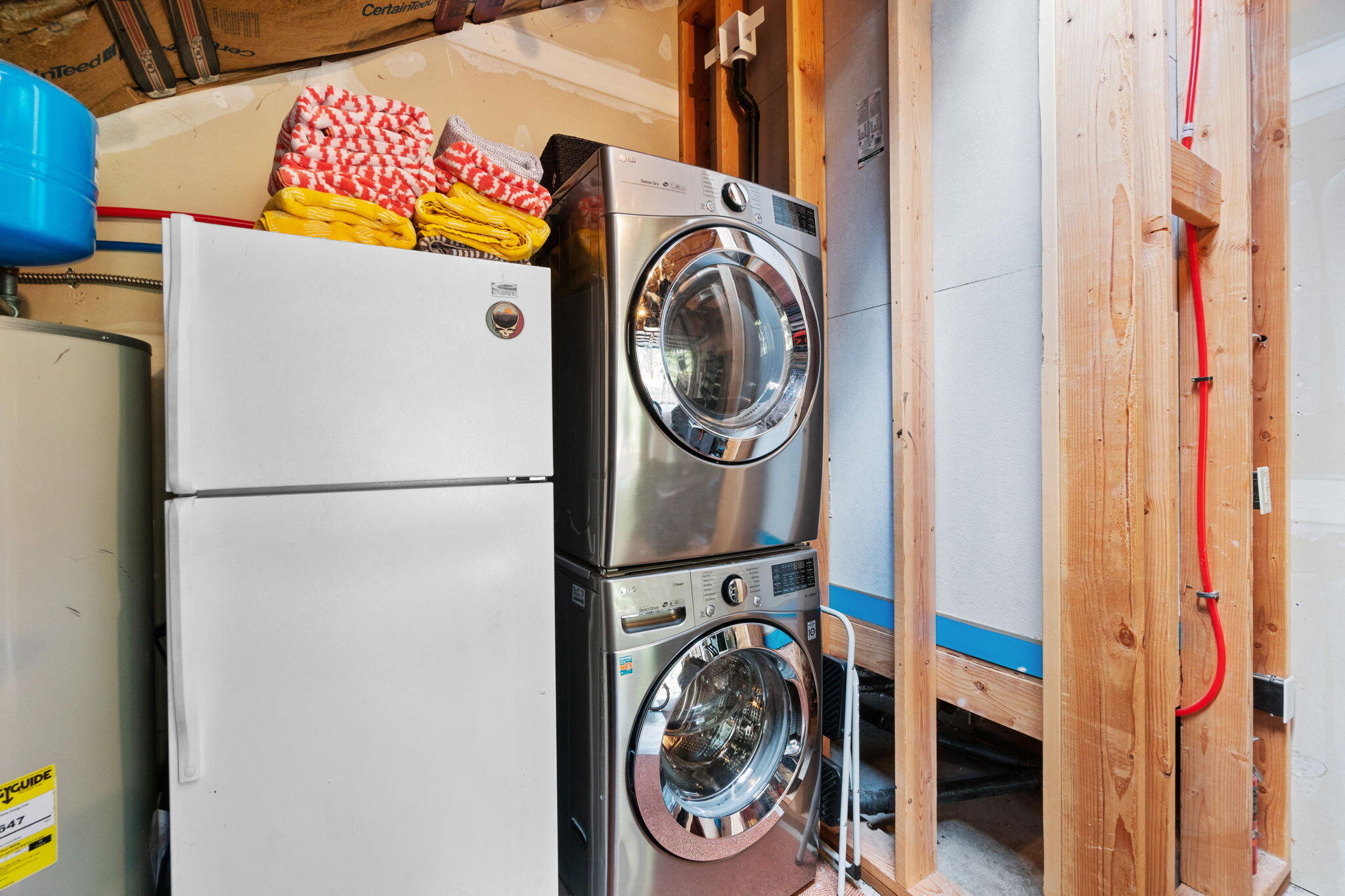 70927 Glacier Lily Lane