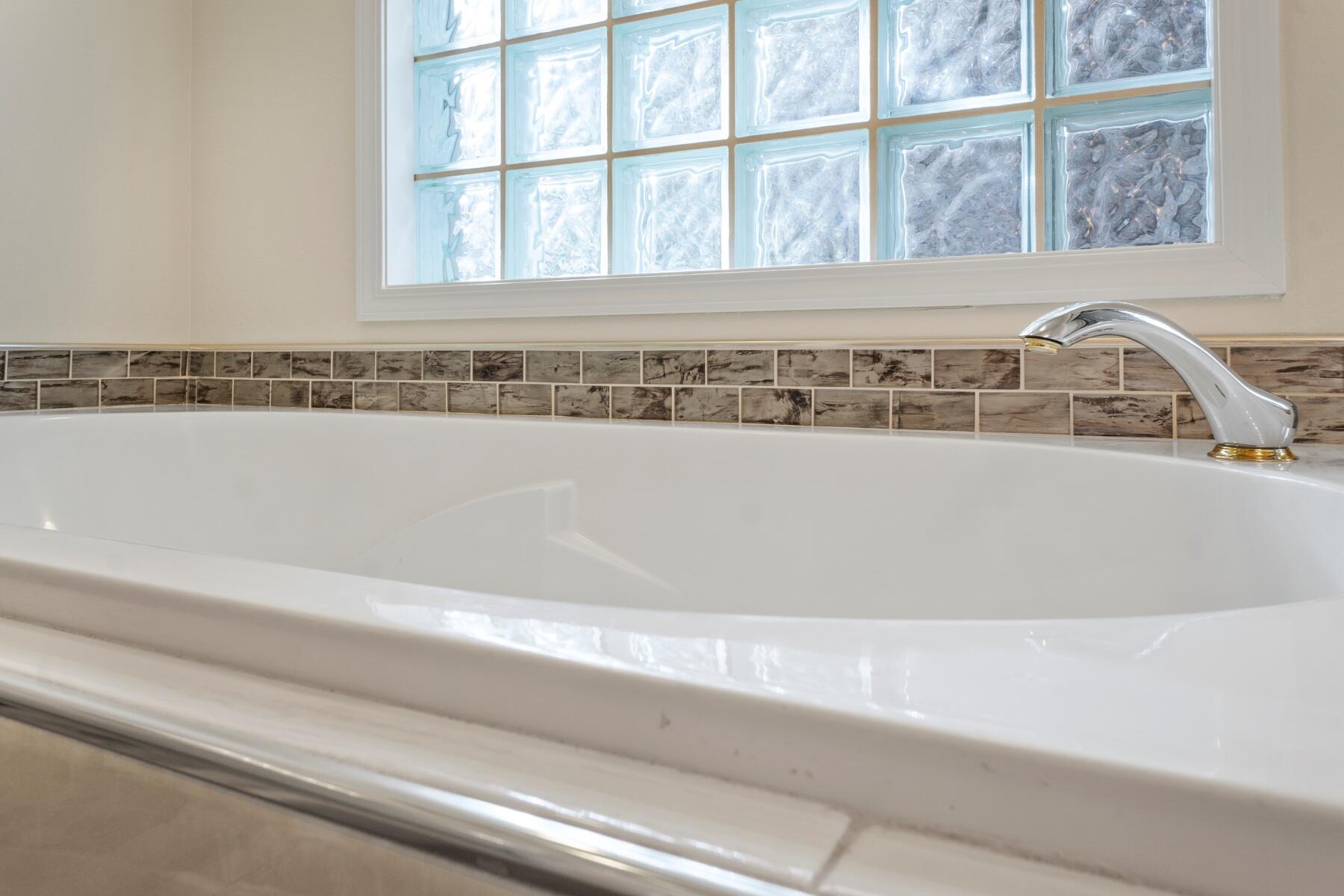 1951 SW Prestwick Place