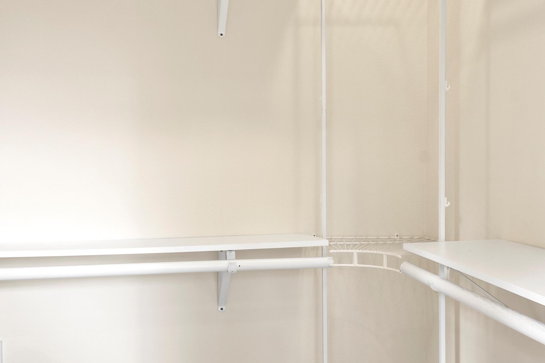 1951 SW Prestwick Place