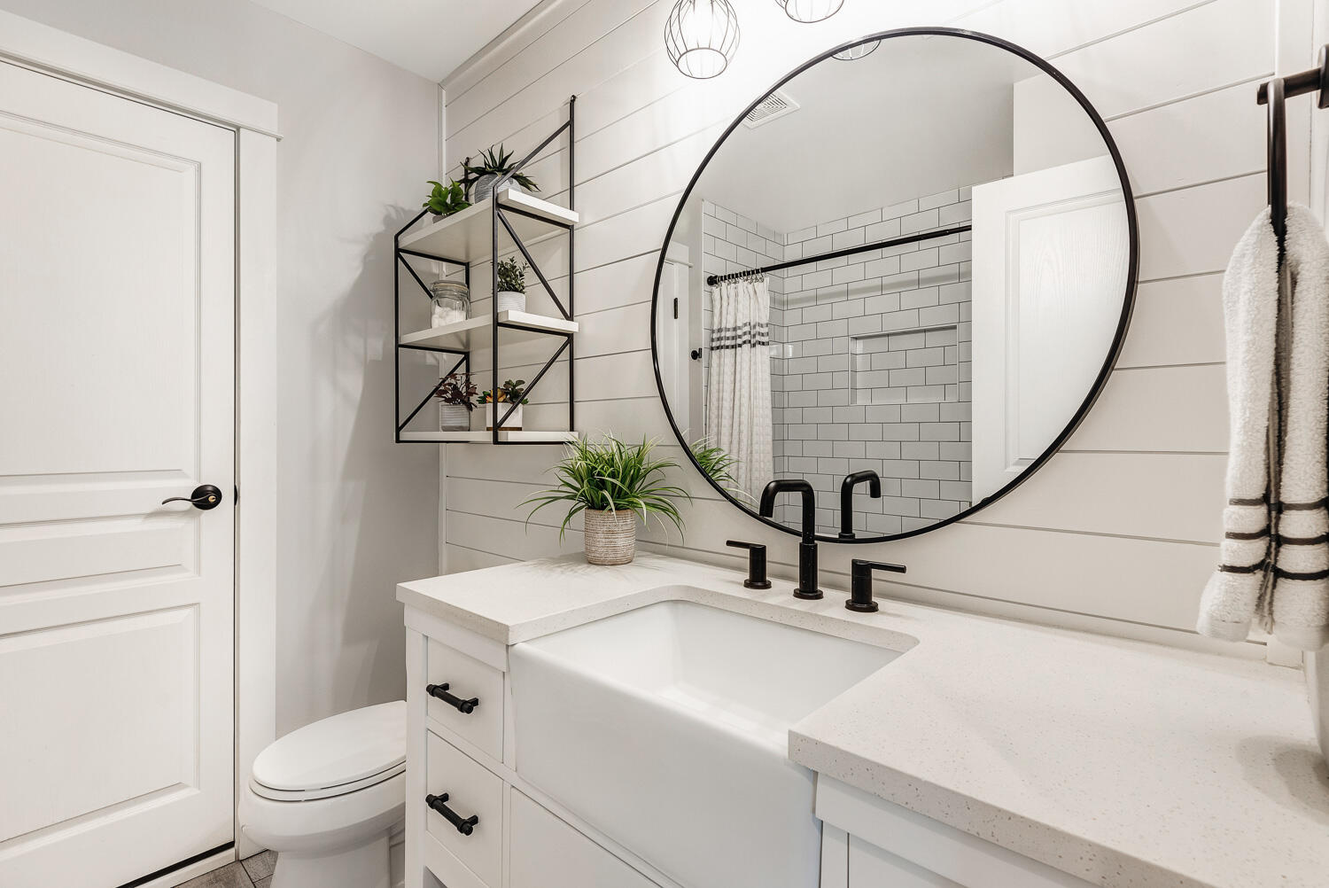 61486 Diamond Lake Drive