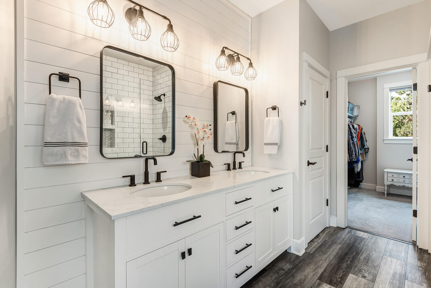 61486 Diamond Lake Drive