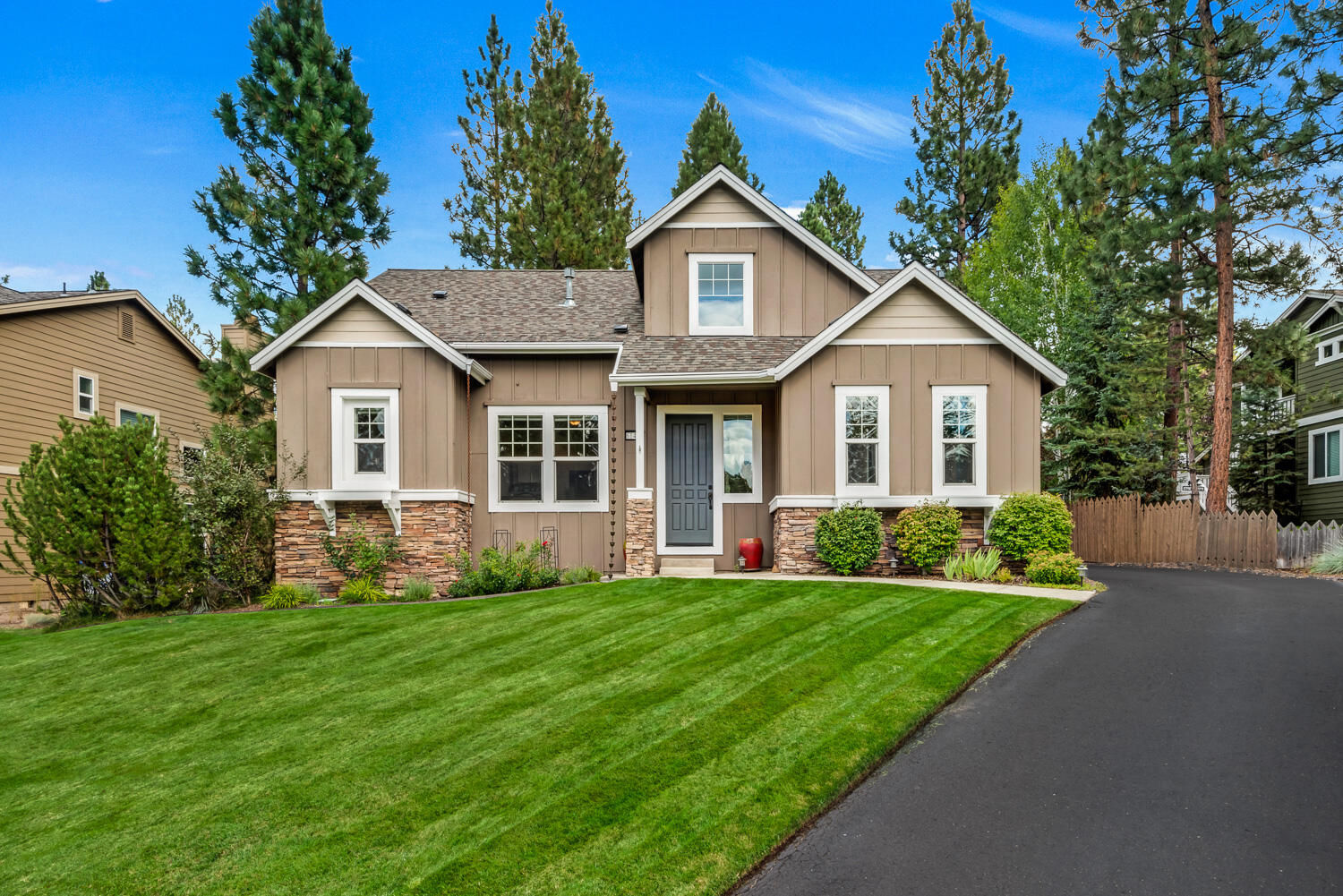 61486 Diamond Lake Drive