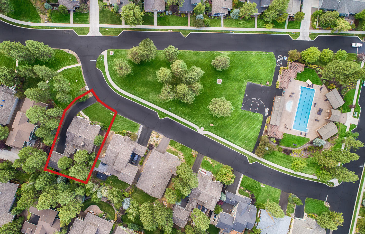 61486 Diamond Lake Drive