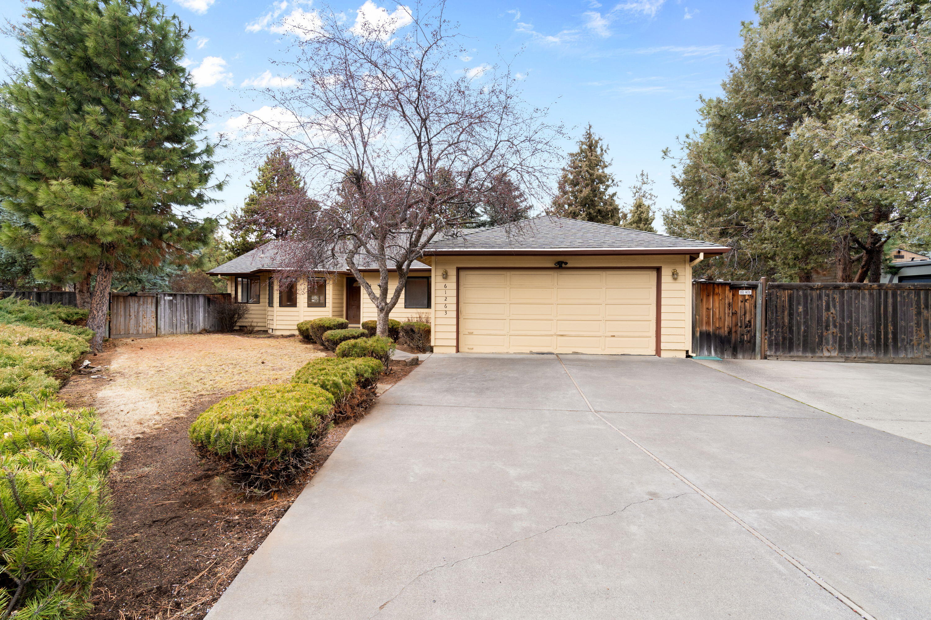 61263 King Jeroboam Avenue