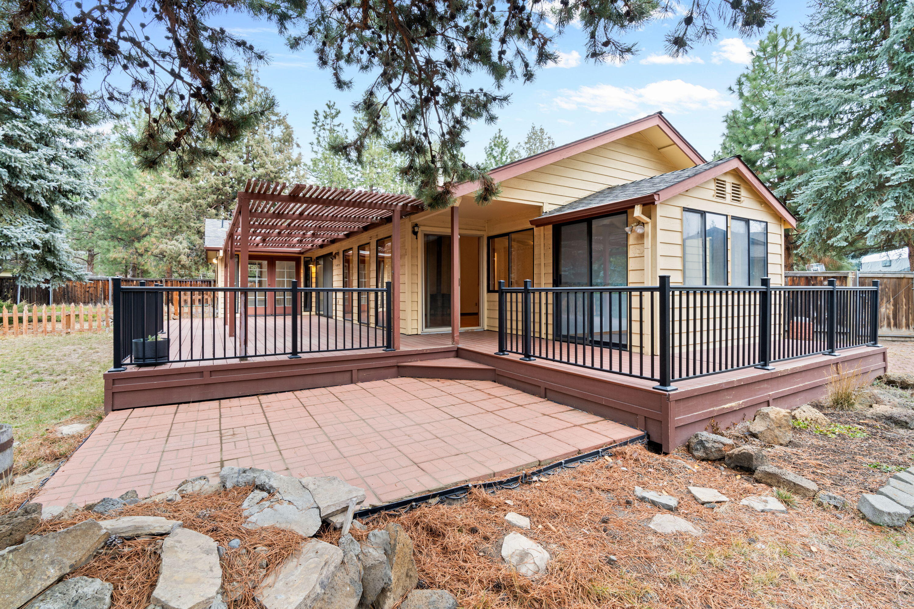 61263 King Jeroboam Avenue