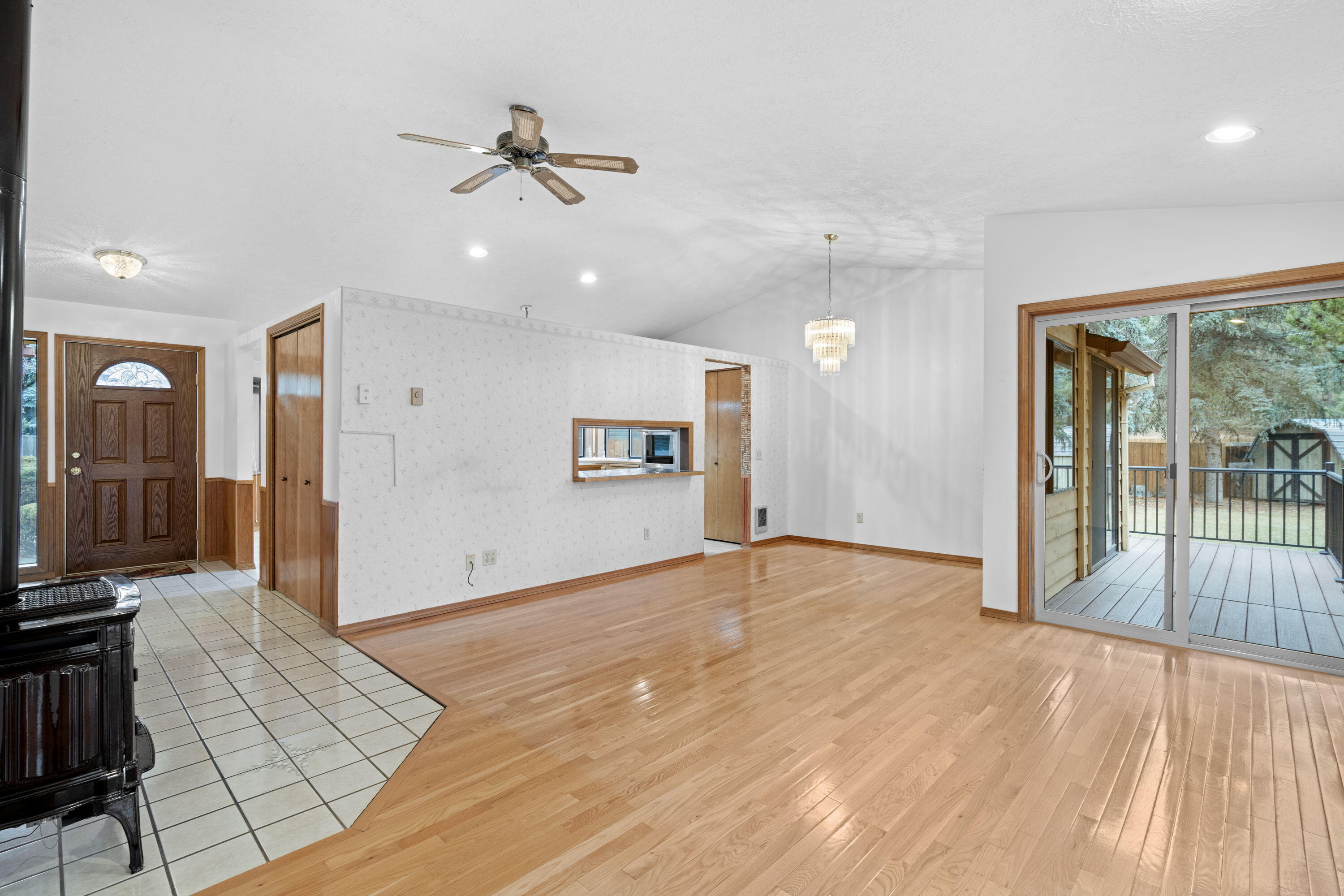 61263 King Jeroboam Avenue