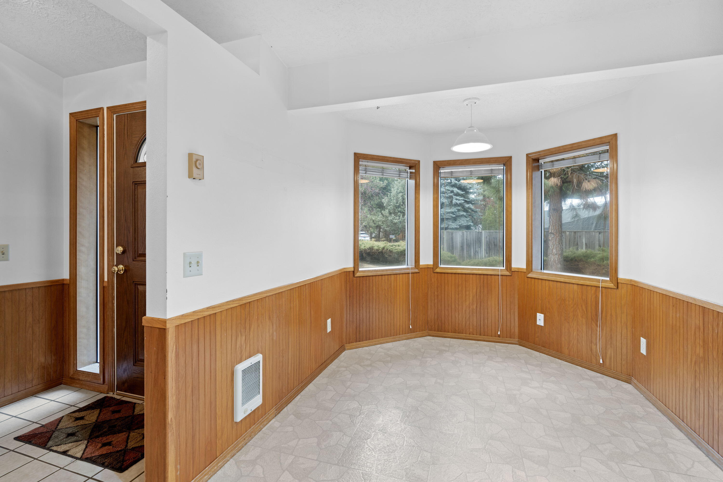 61263 King Jeroboam Avenue